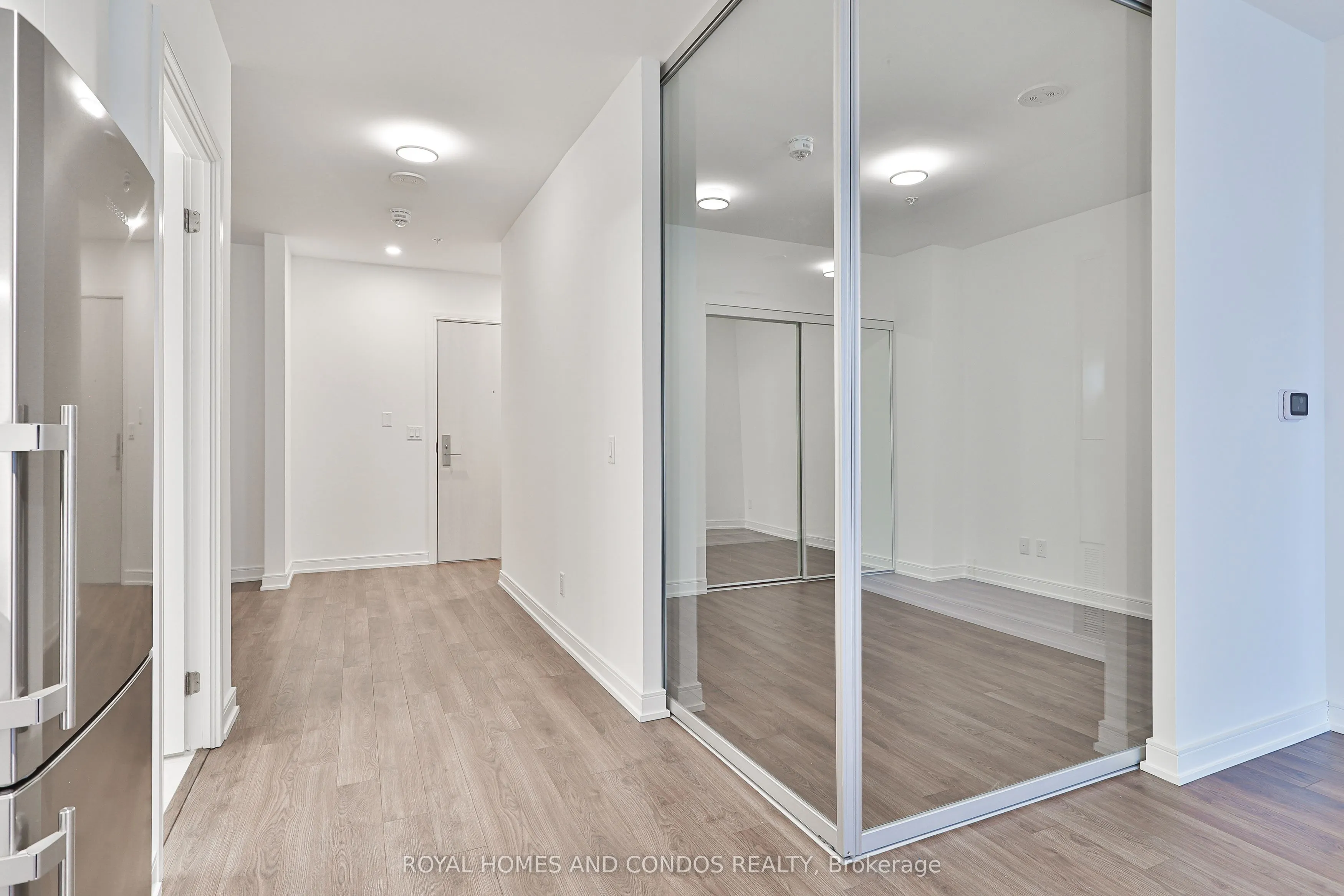 30 Samuel Wood Way, #402