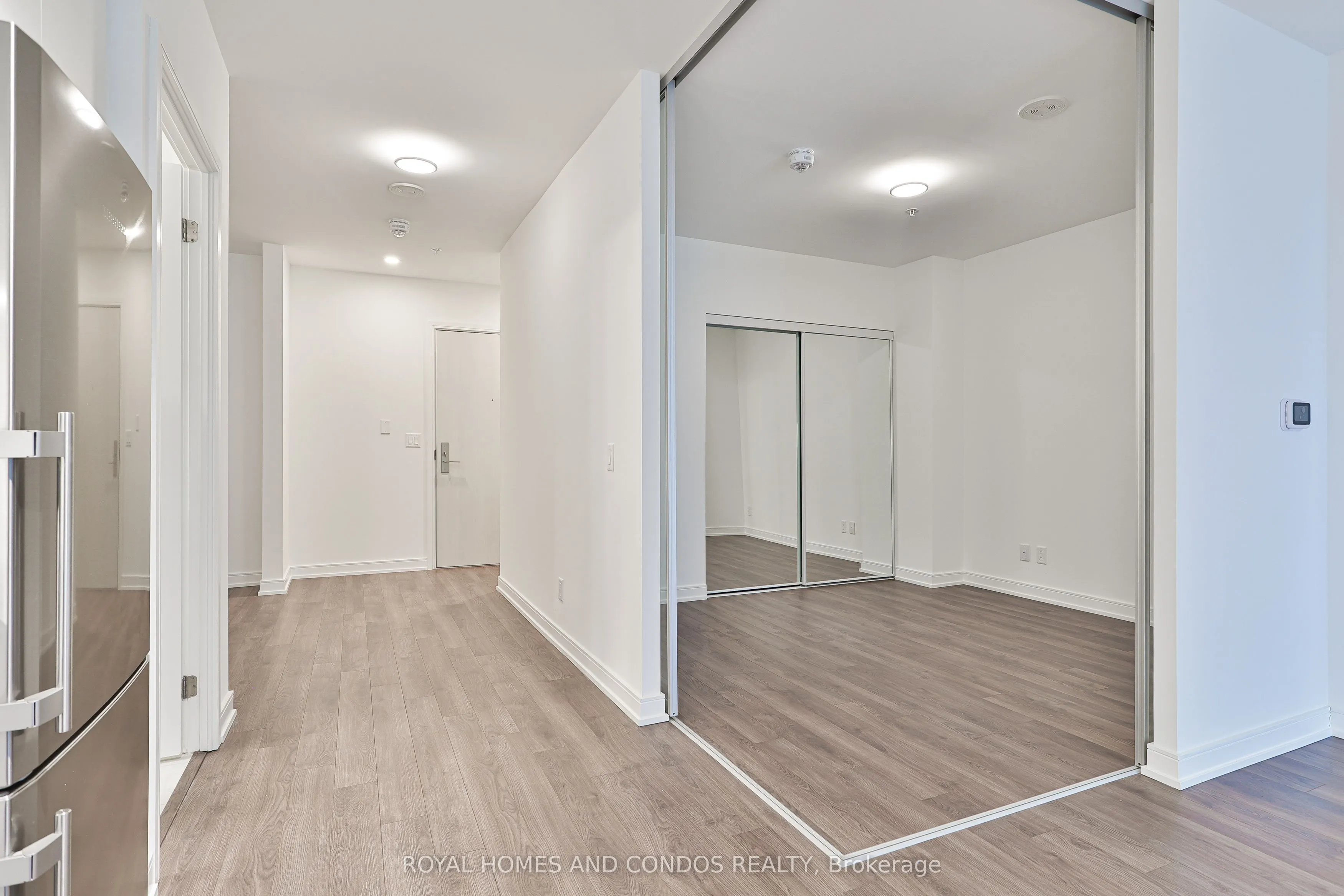 30 Samuel Wood Way, #402