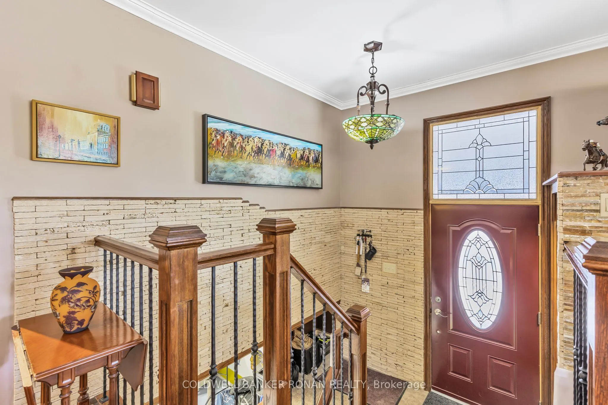 20 Hallow Crescent