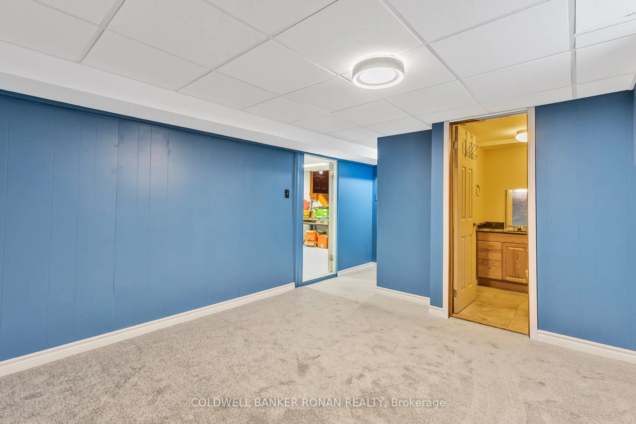 20 Hallow Crescent
