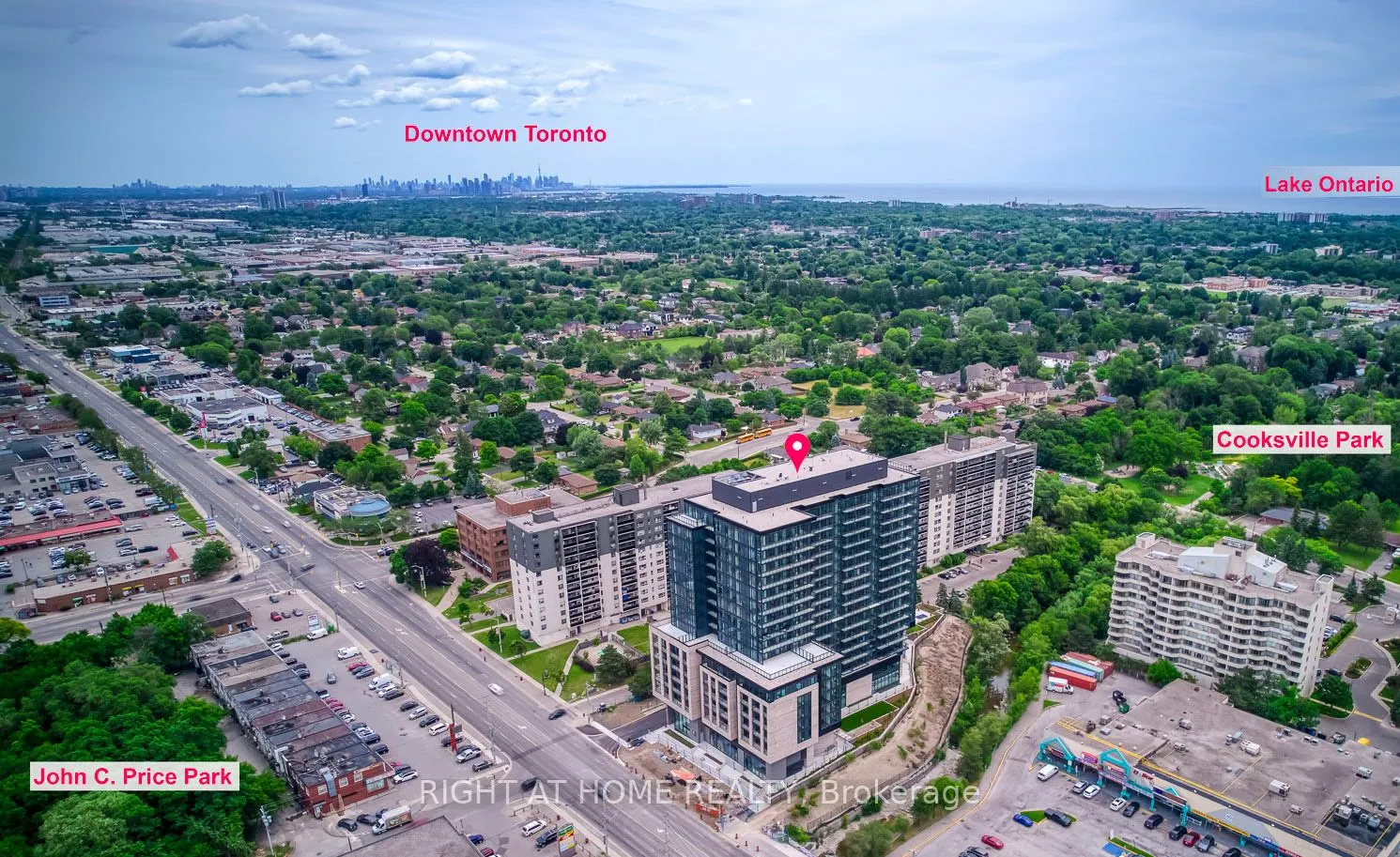 86 Dundas Street E, #304