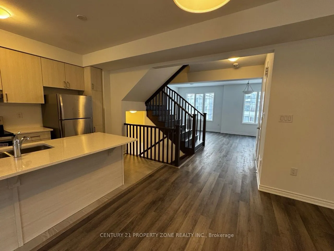 6 Bellasera Way