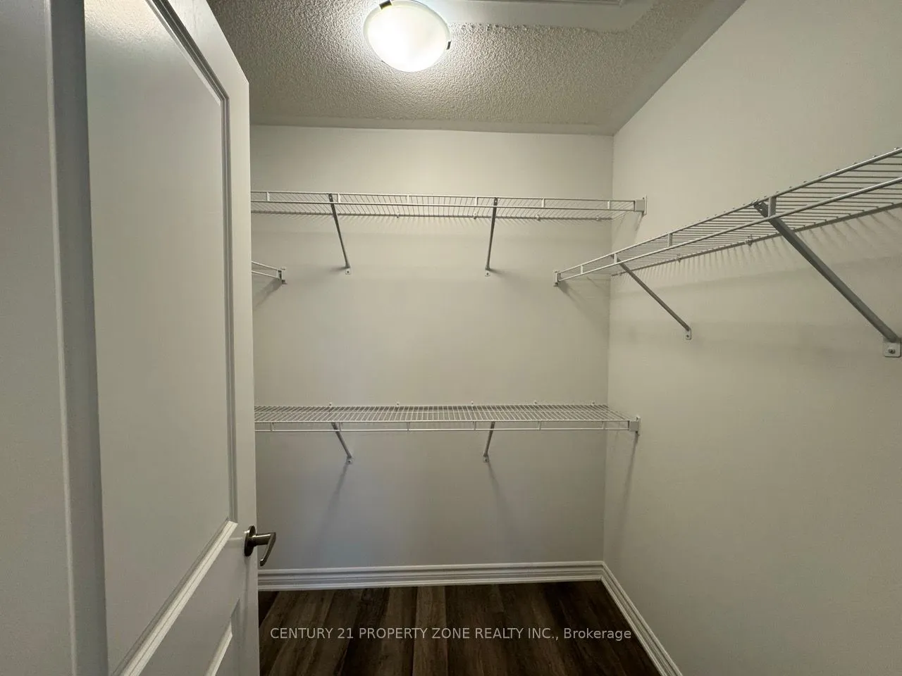 6 Bellasera Way