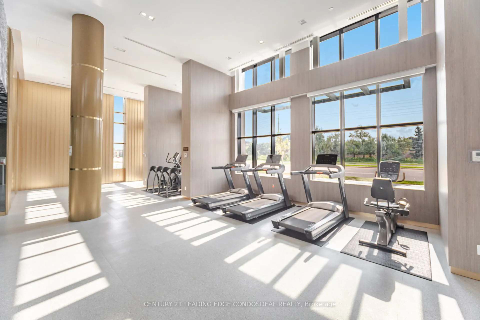 405 Dundas Street W, #234