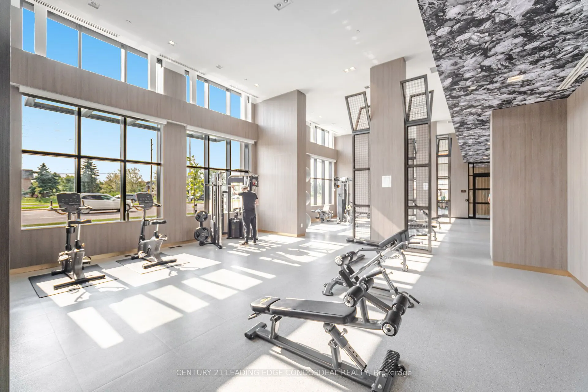 405 Dundas Street W, #234