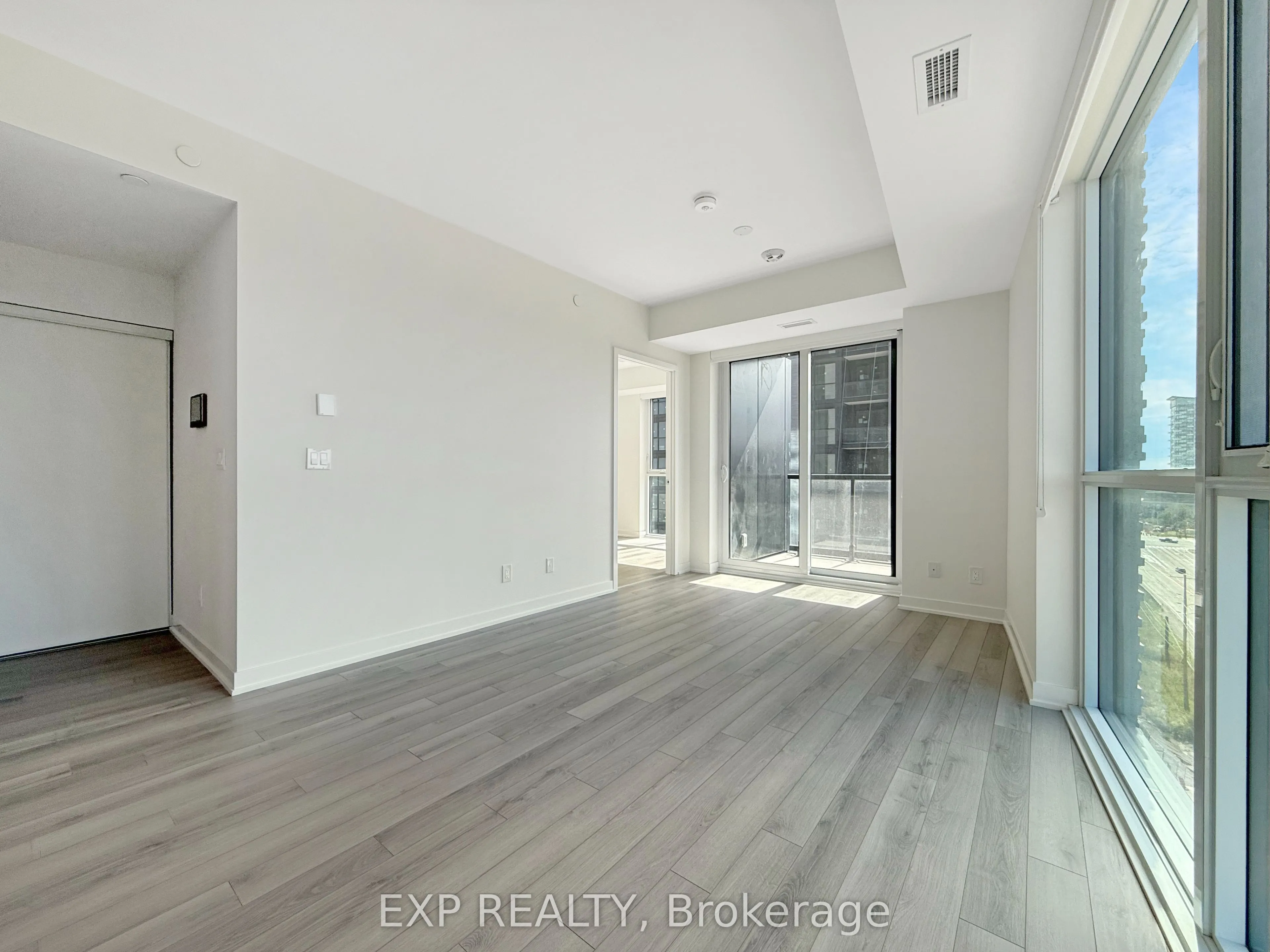 3079 Trafalgar Road, #1002