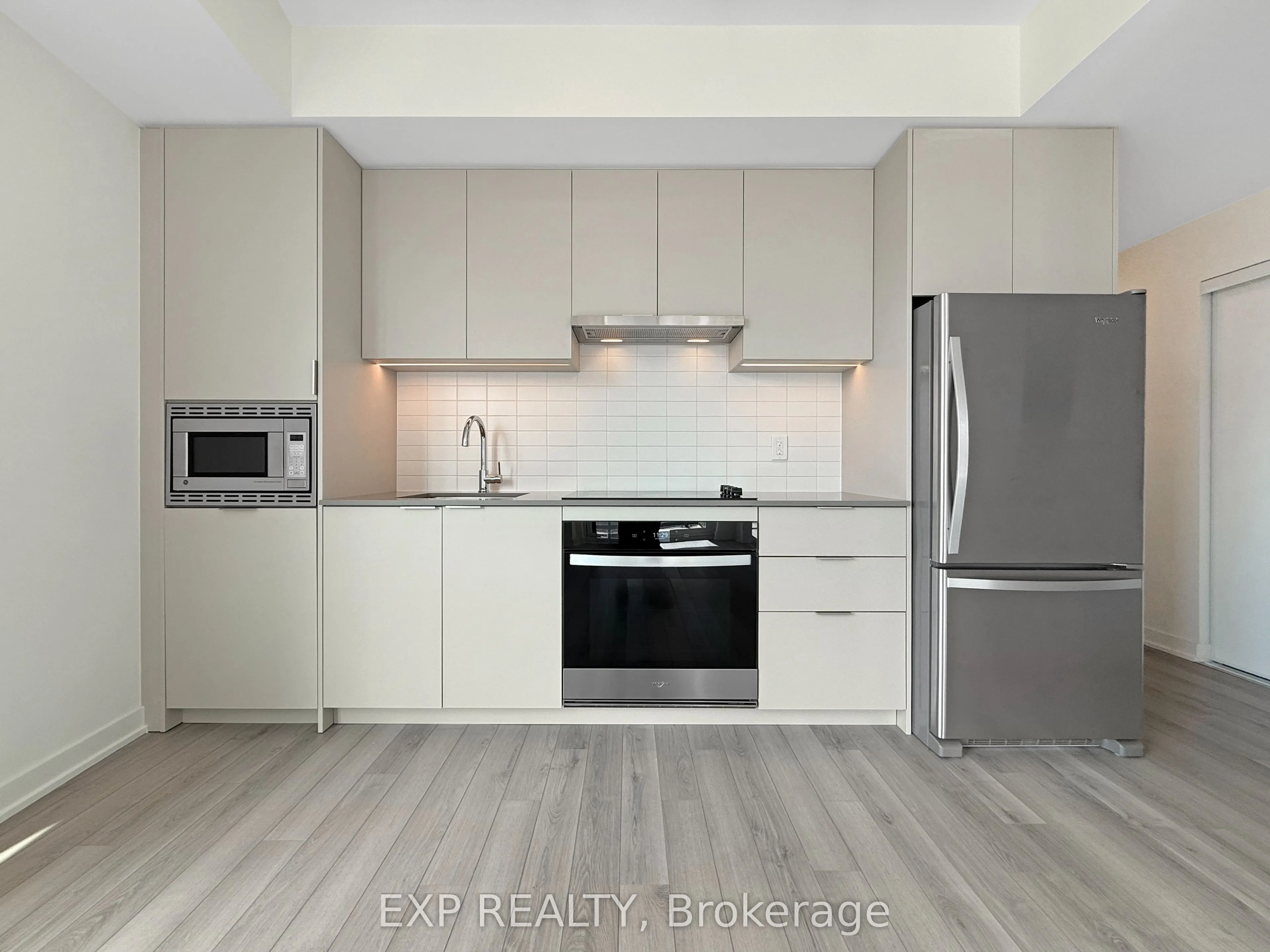 3079 Trafalgar Road, #1002