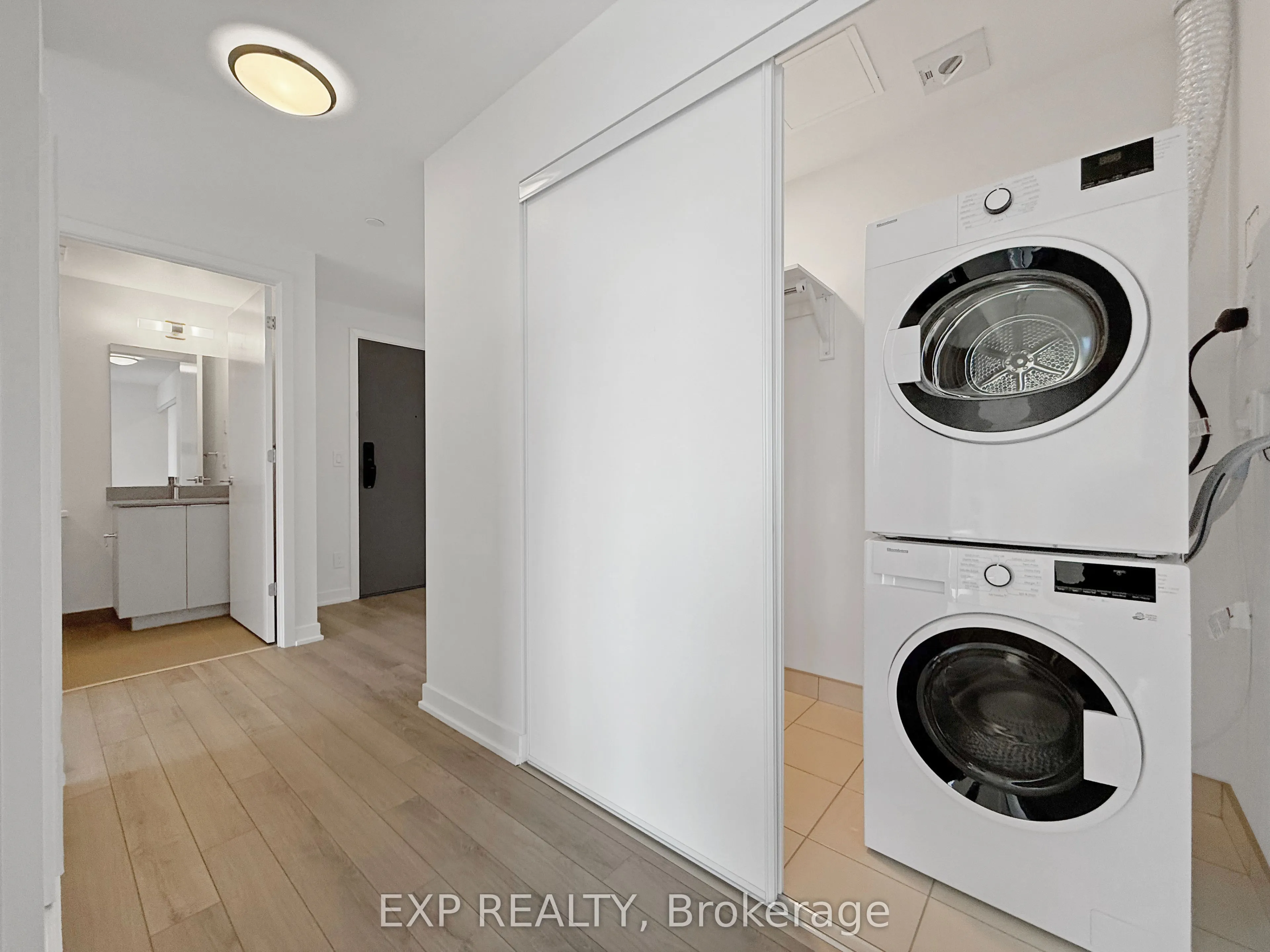 3079 Trafalgar Road, #1002
