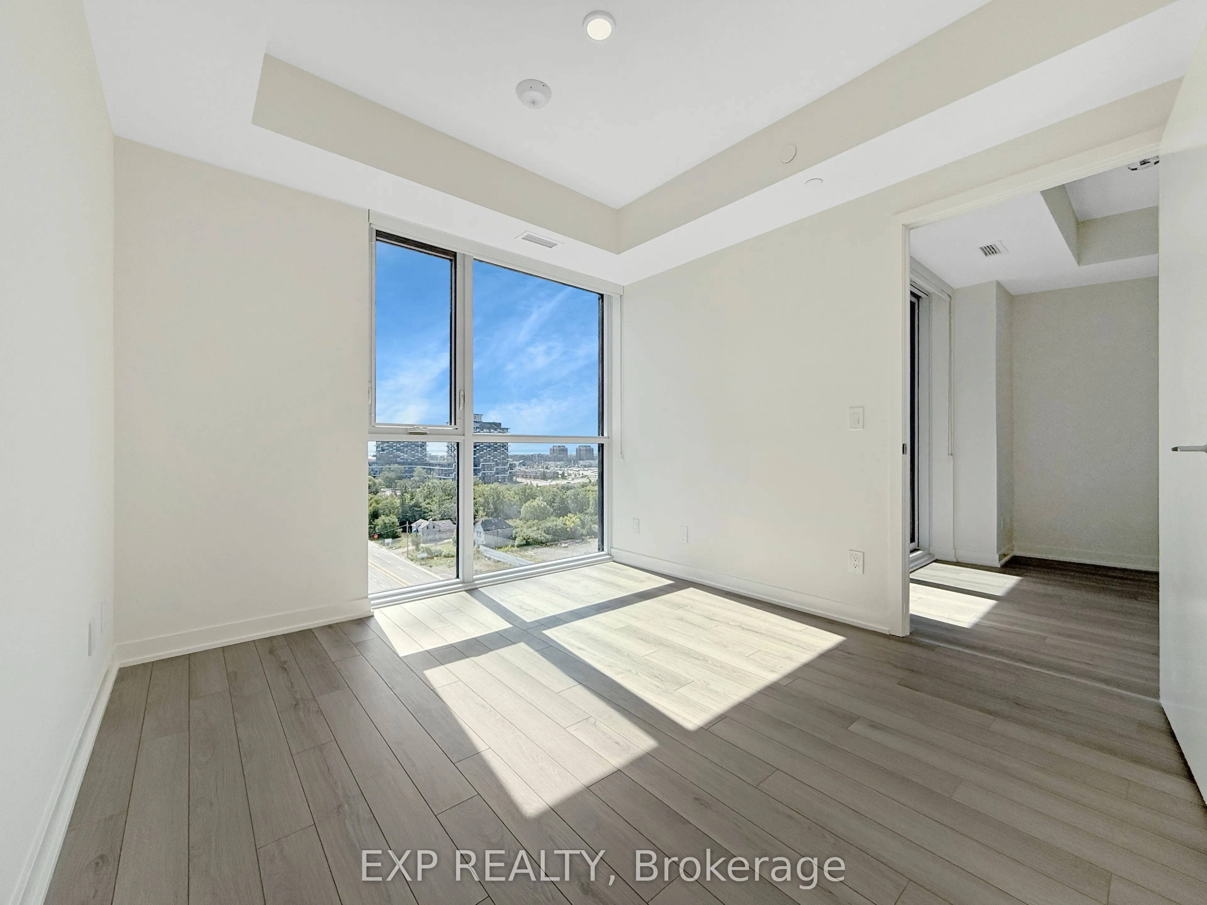 3079 Trafalgar Road, #1002