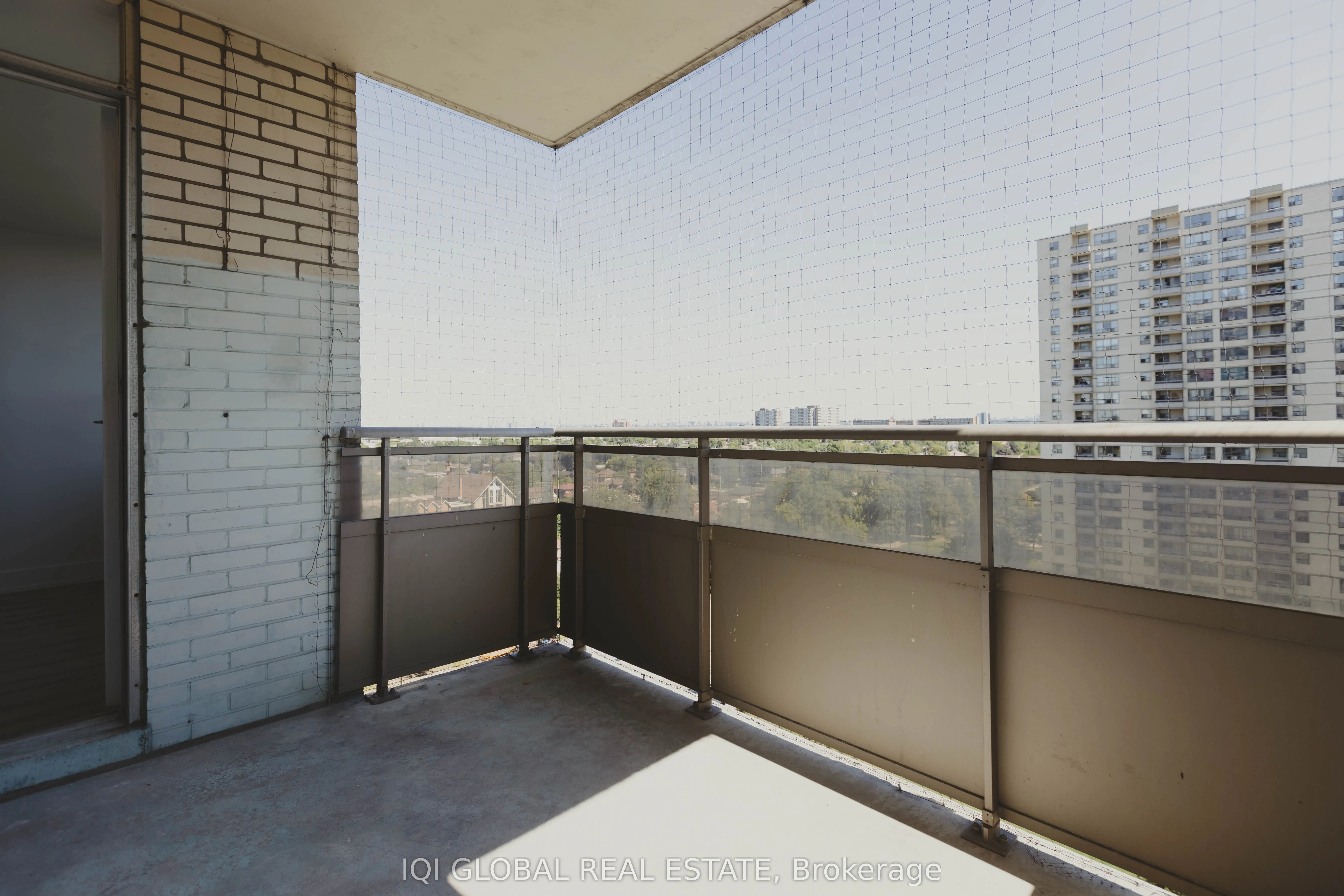 390 Dixon Road SE, #1202