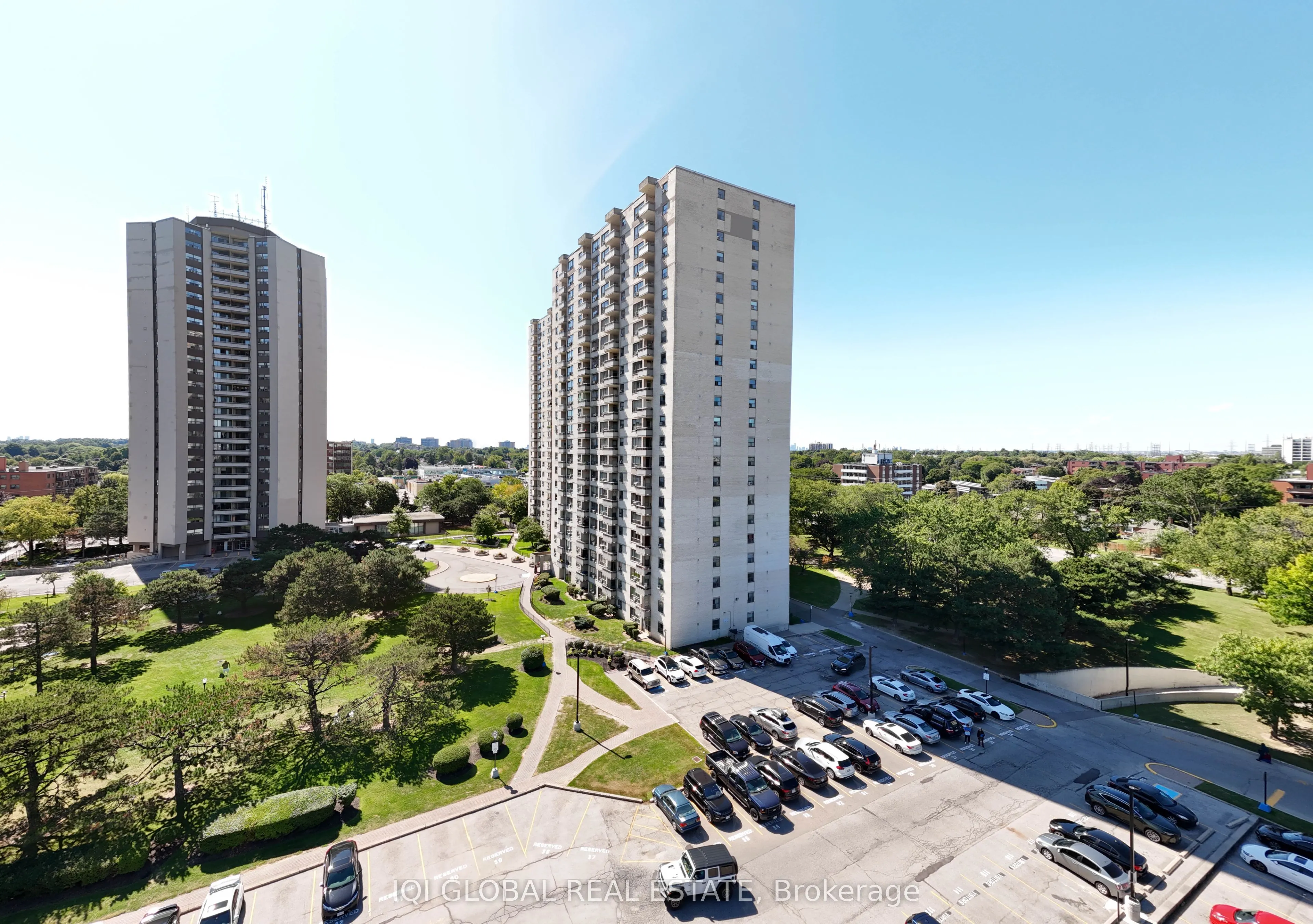 390 Dixon Road SE, #1202