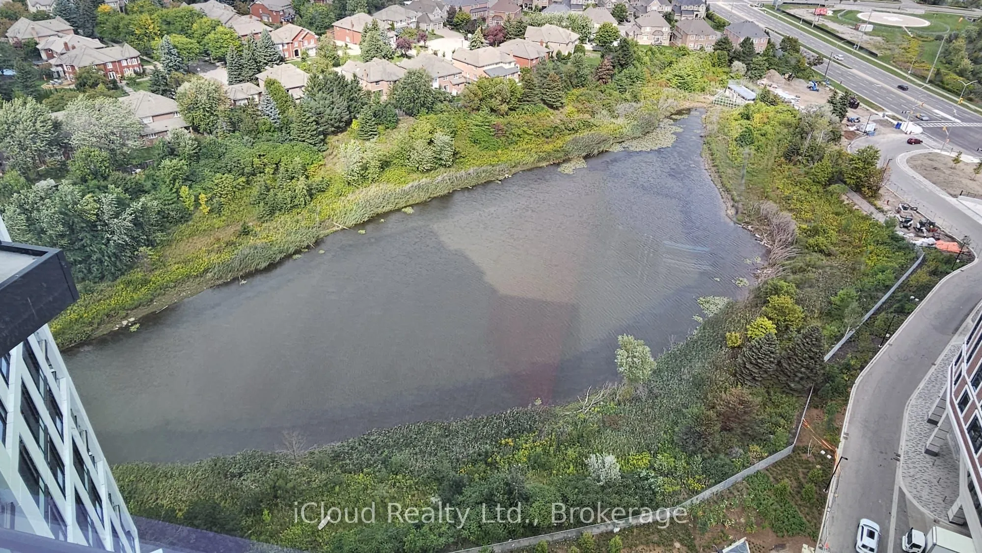 2495 Eglinton Avenue W, #2002