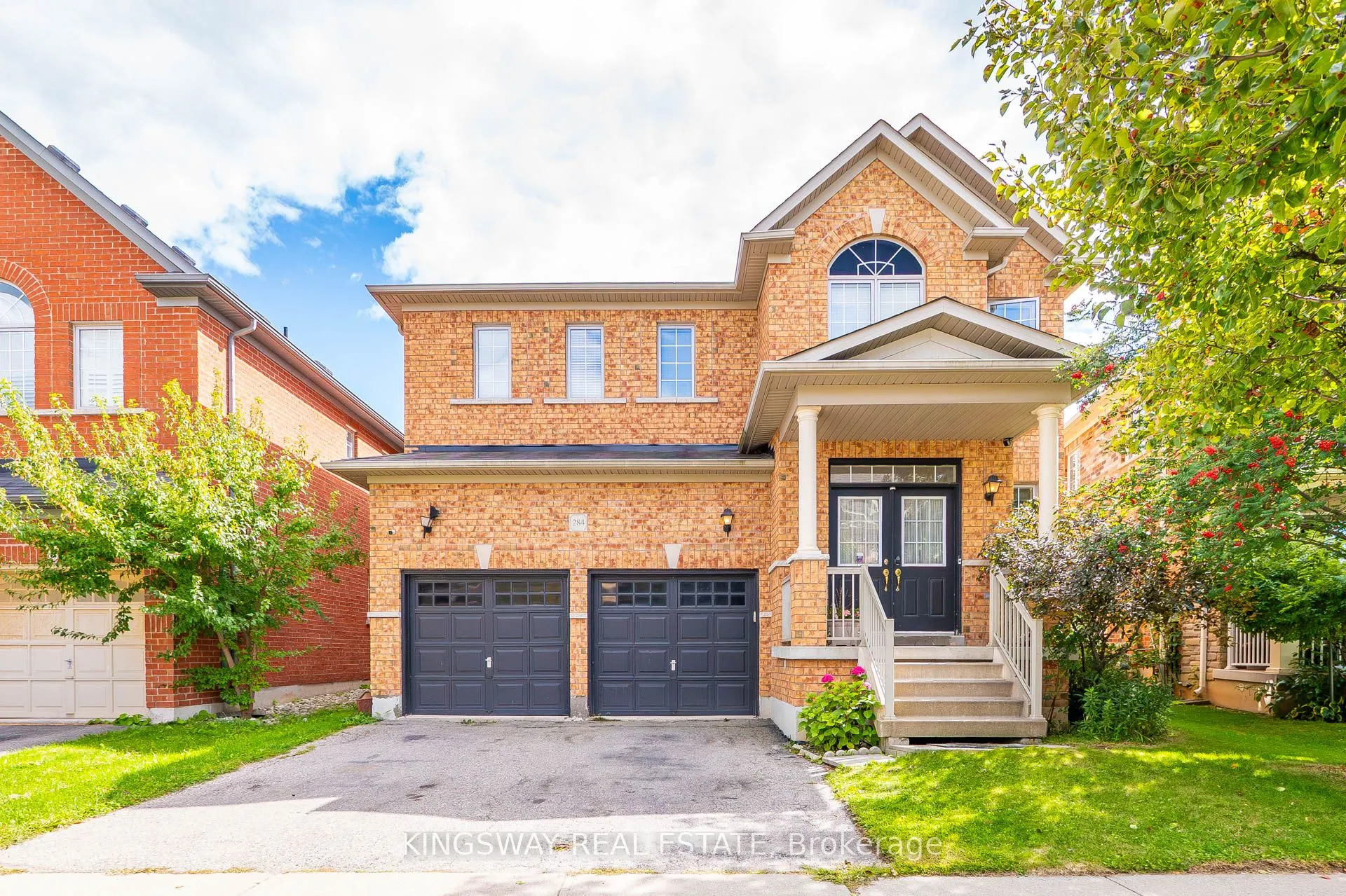 284 Holmes Crescent