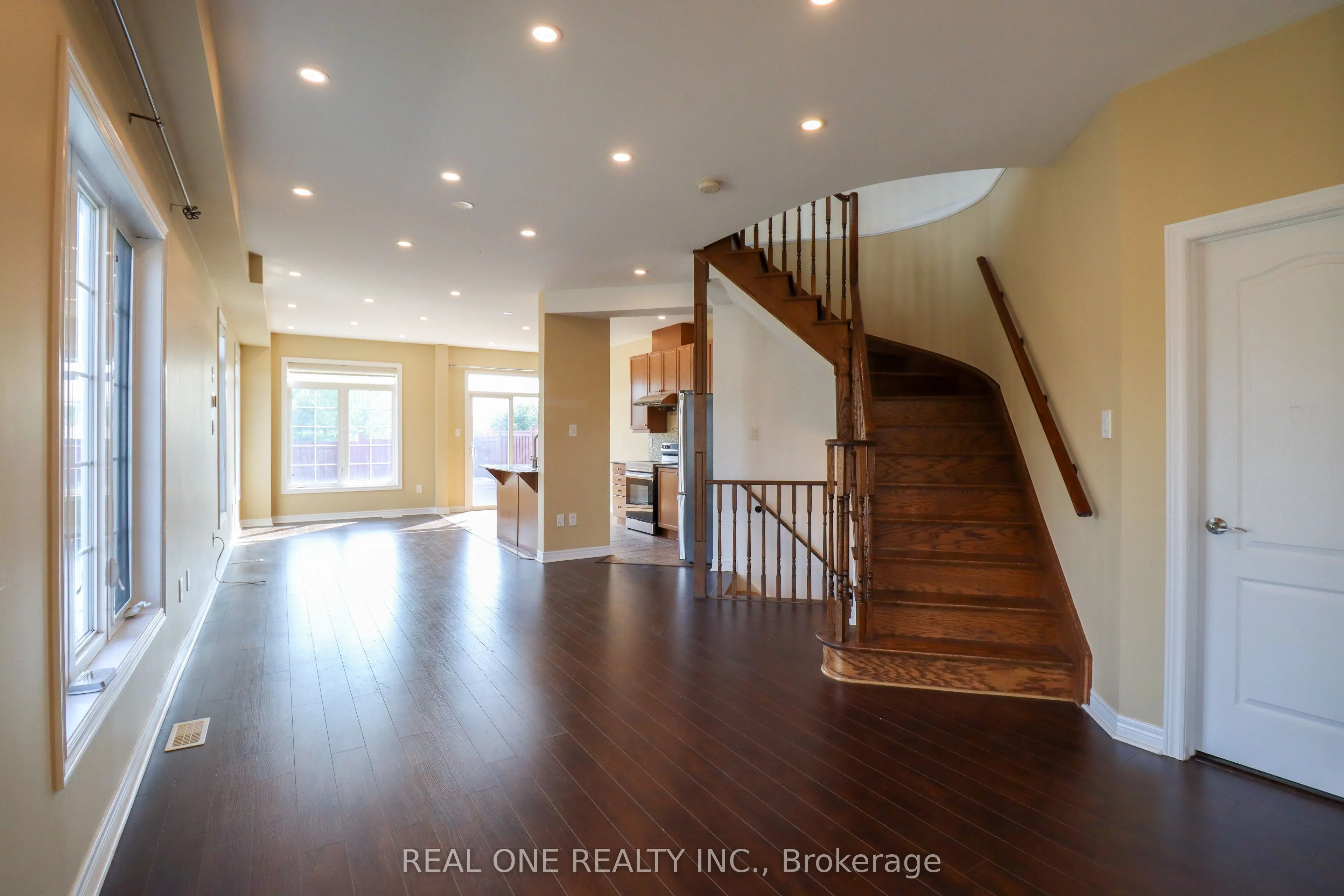 4302 Trail Blazer Way
