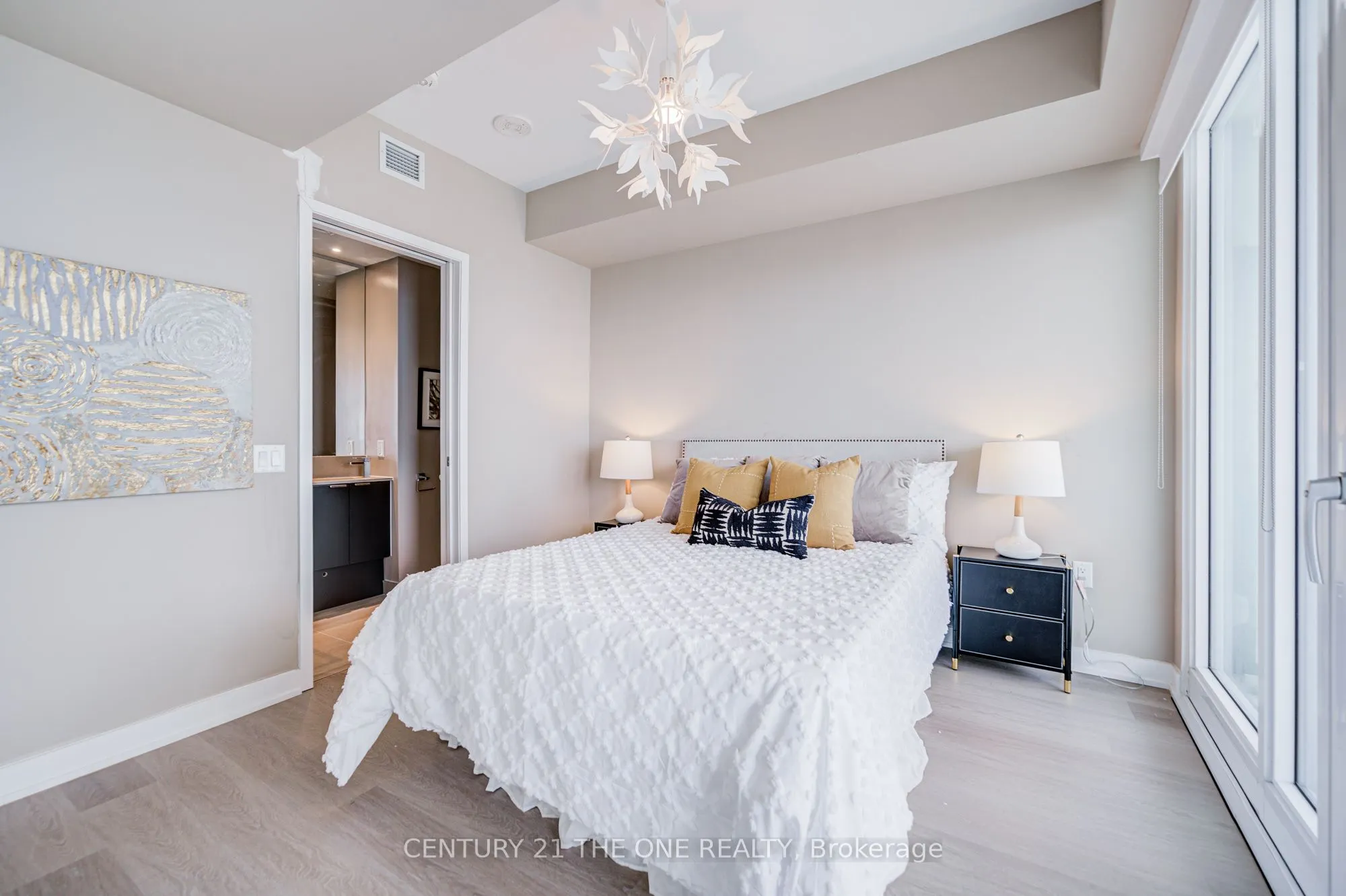3883 Quartz Road, #4803