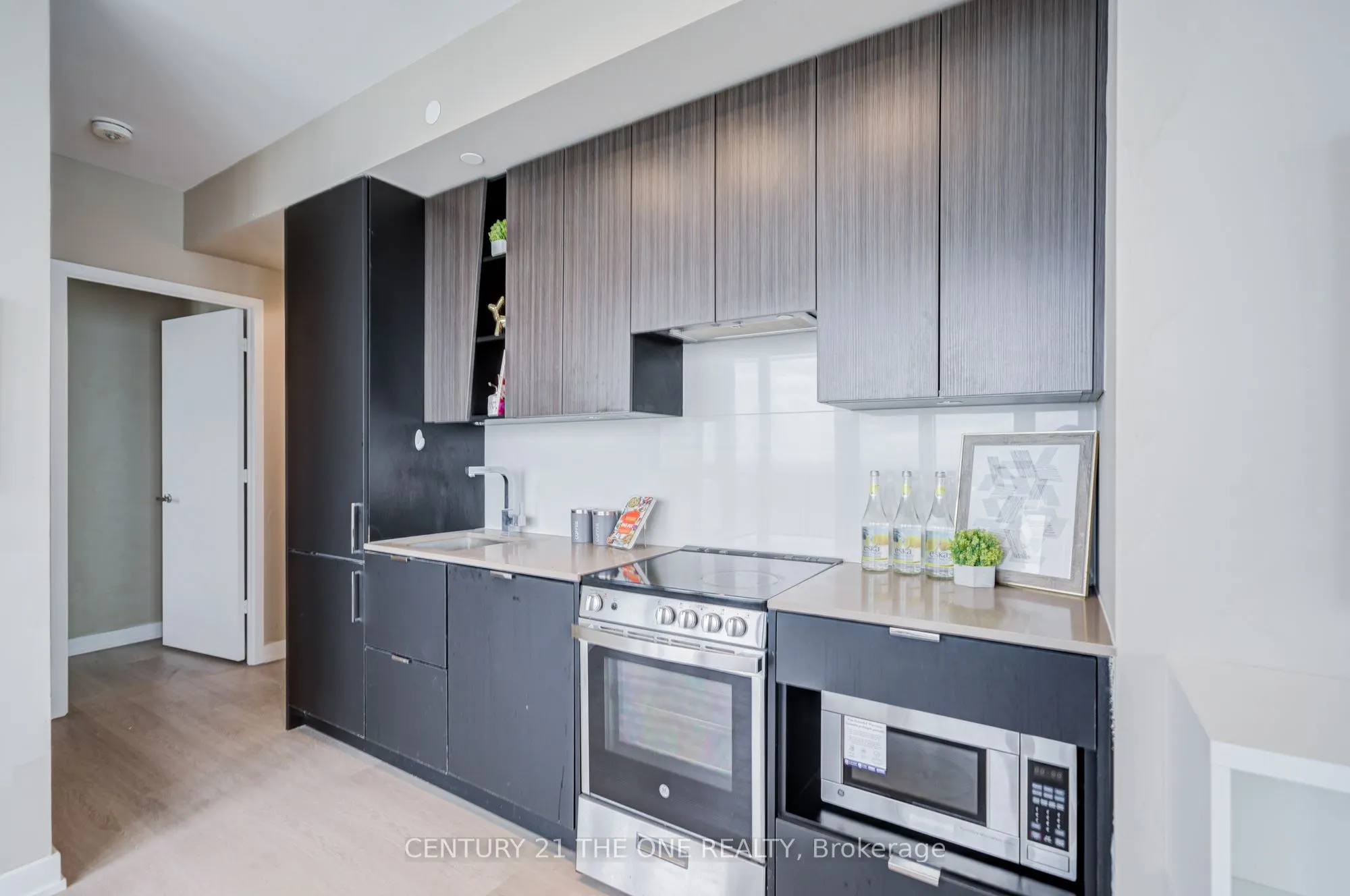 3883 Quartz Road, #4803