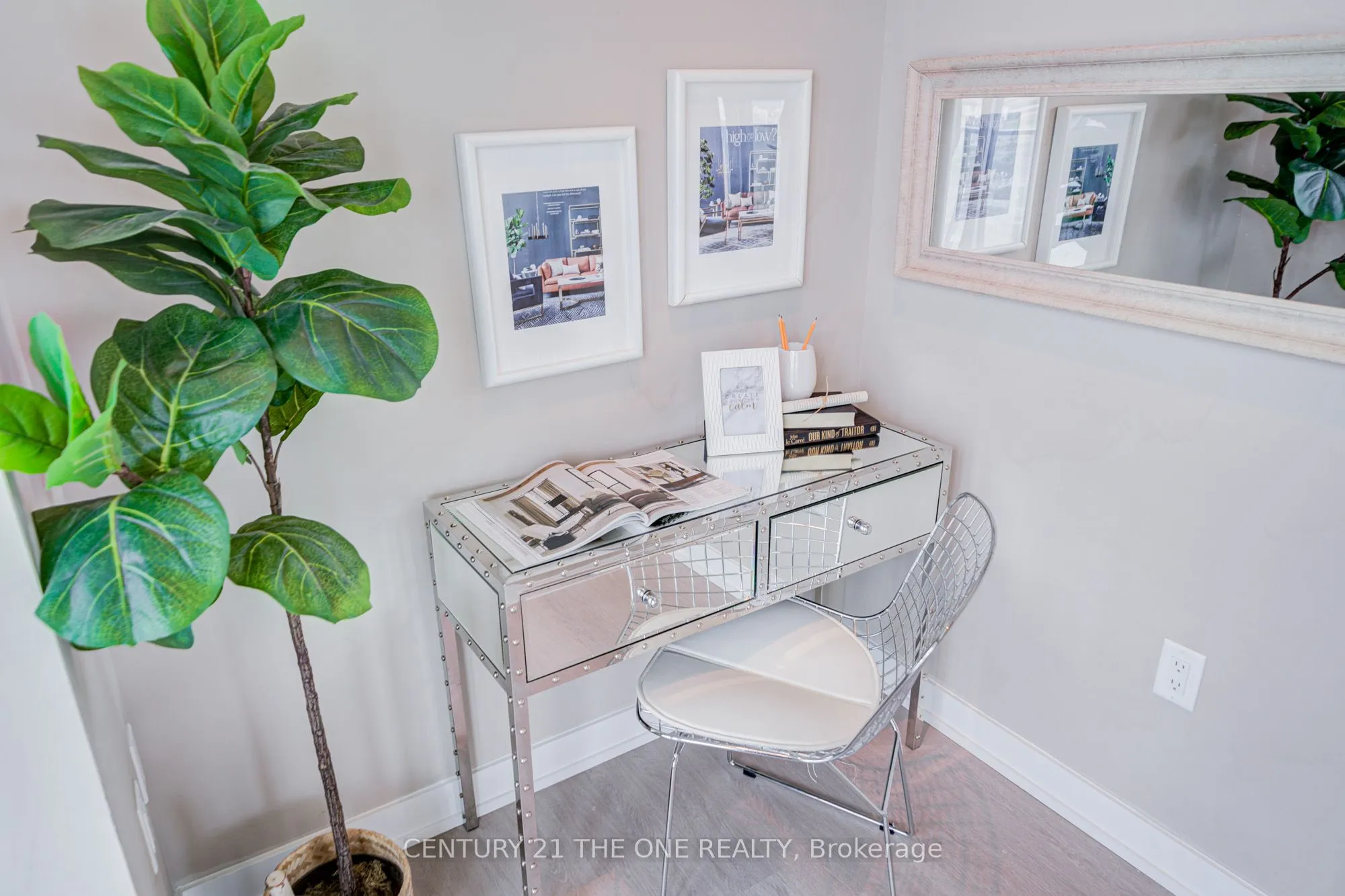 3883 Quartz Road, #4803