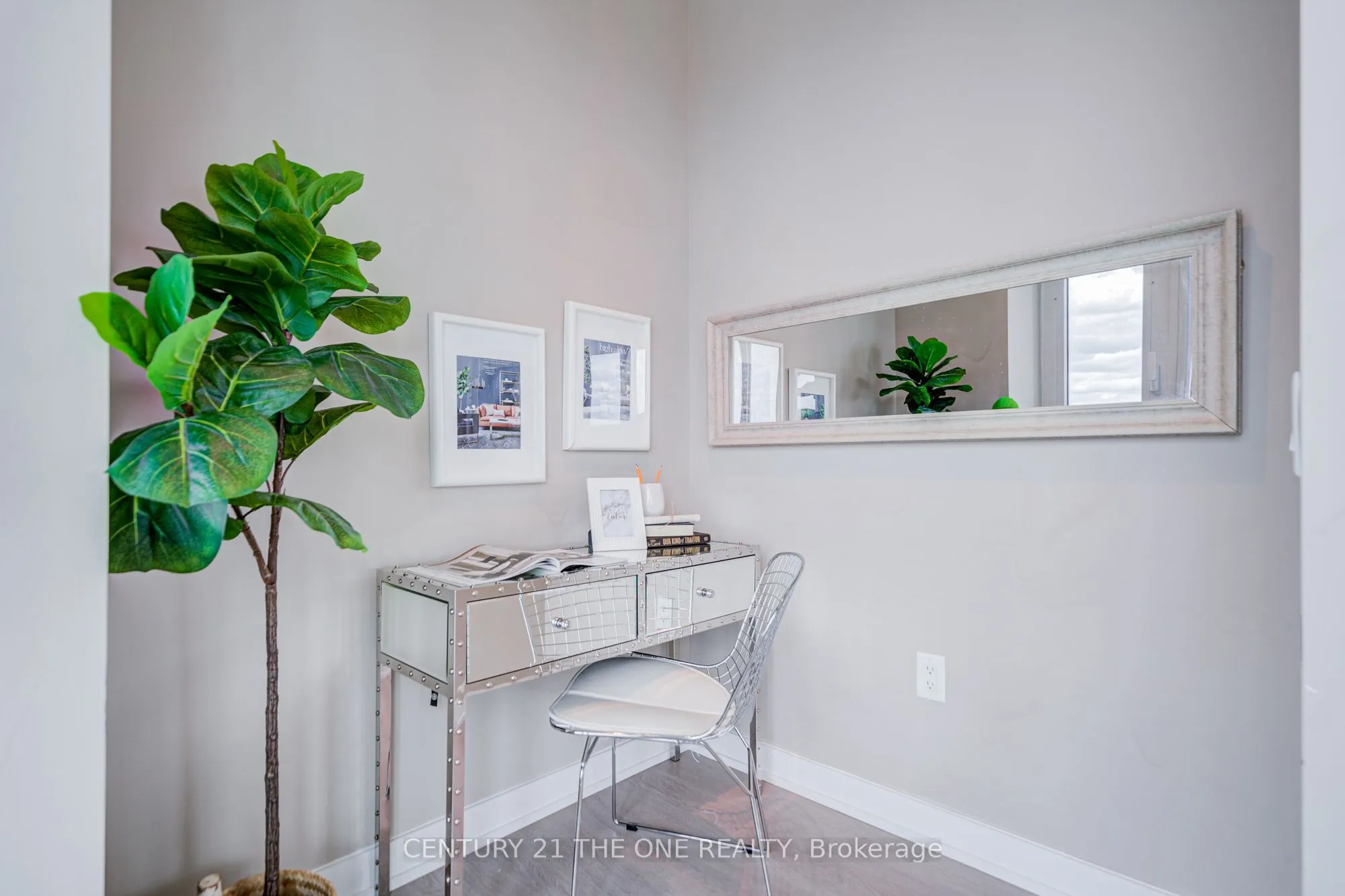 3883 Quartz Road, #4803