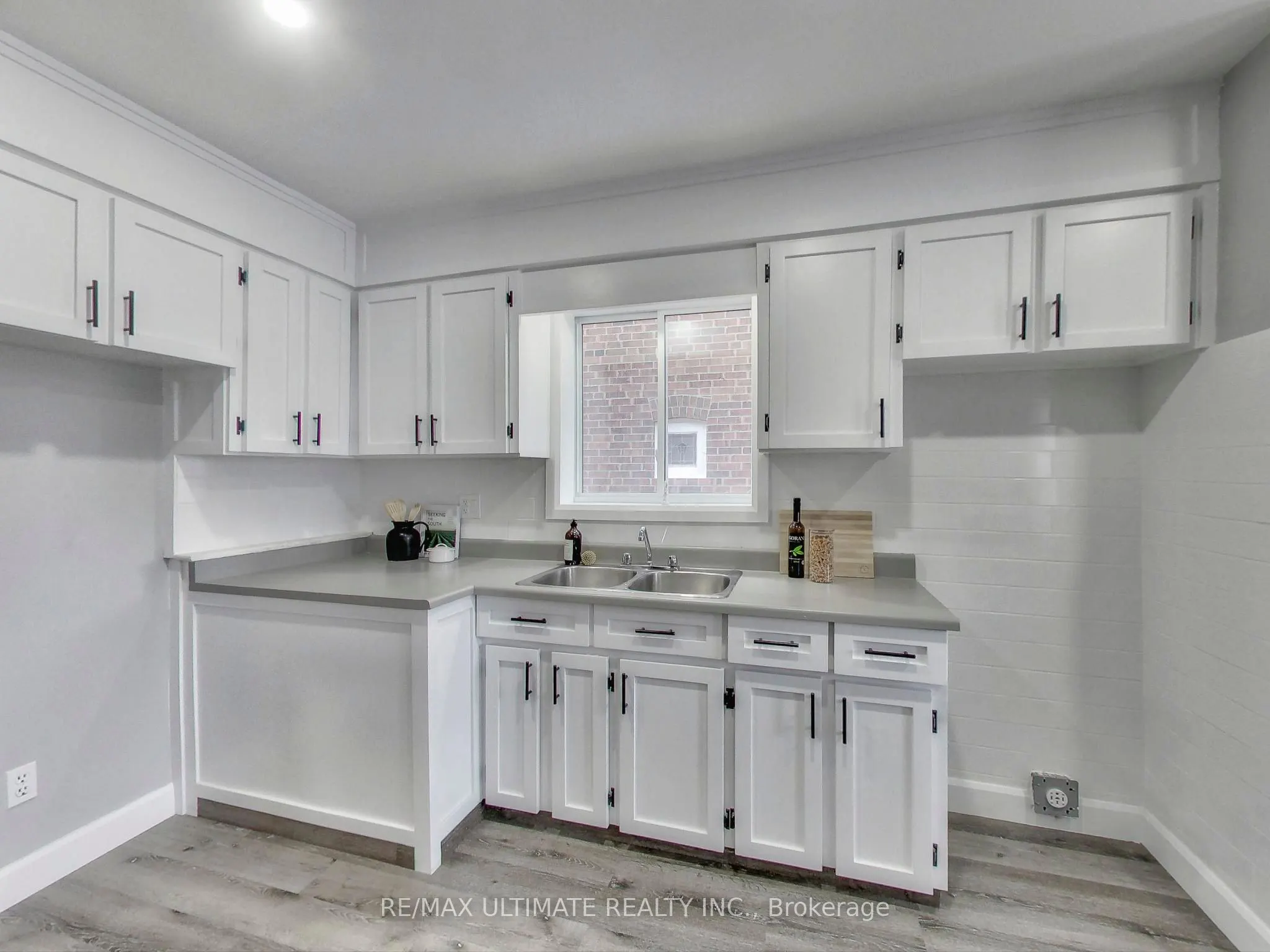 107 Livingstone Avenue