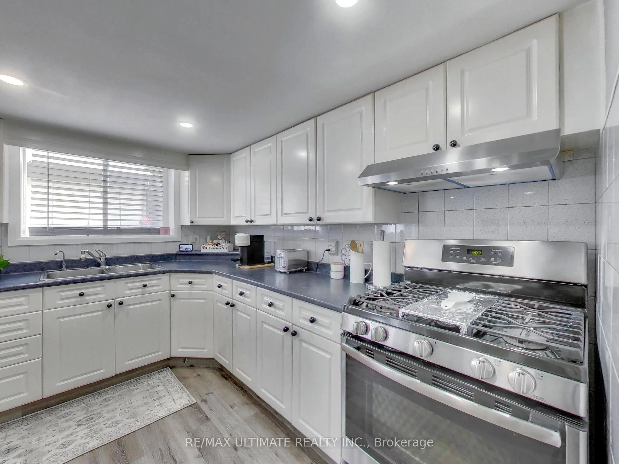 107 Livingstone Avenue