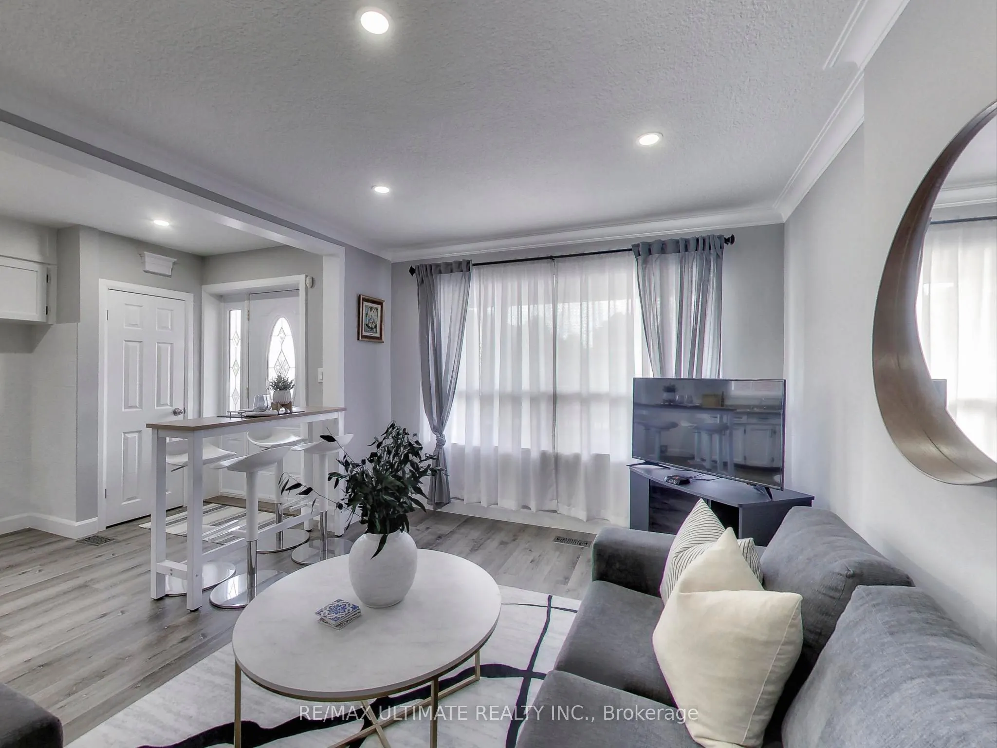 107 Livingstone Avenue