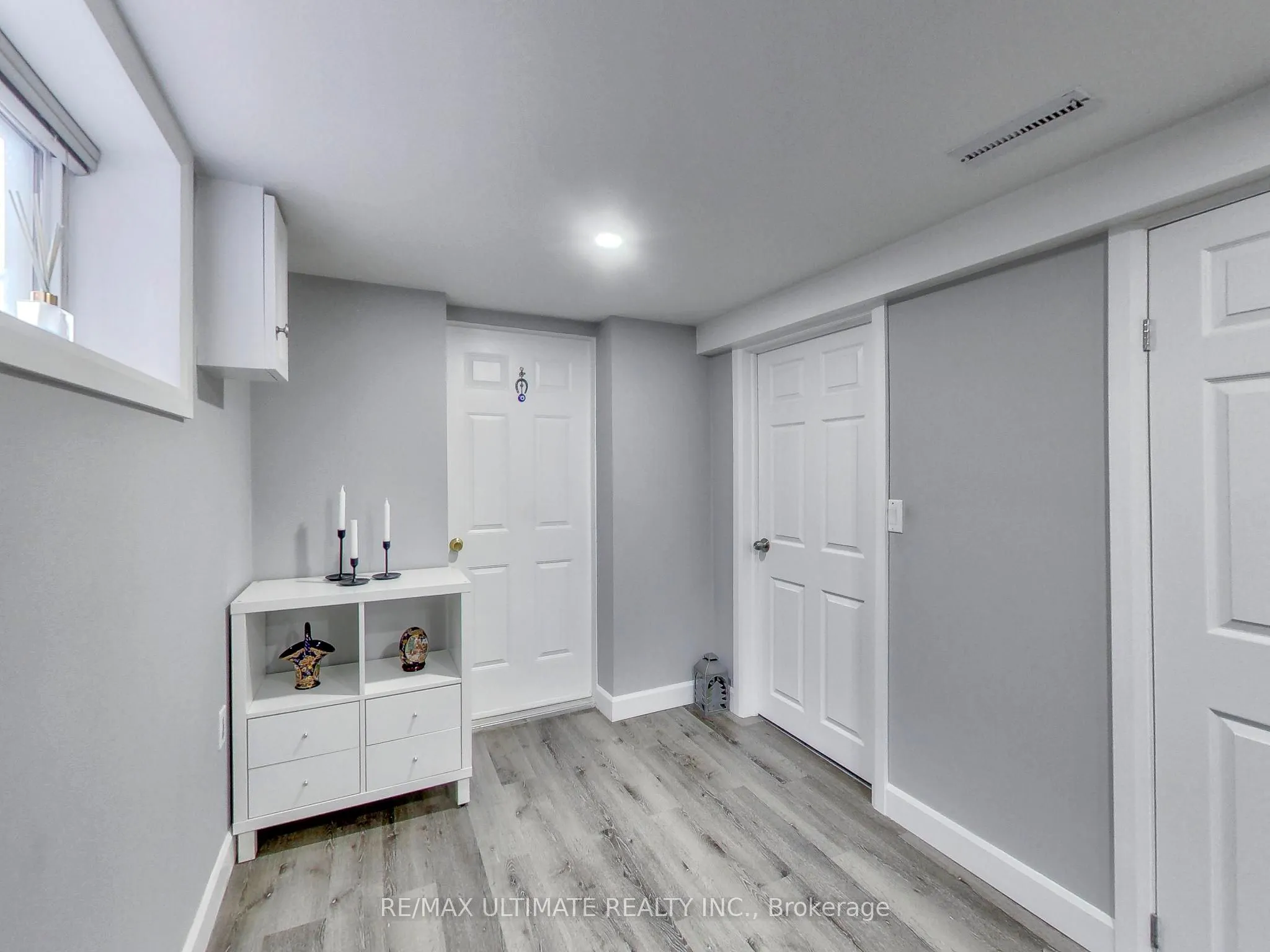 107 Livingstone Avenue