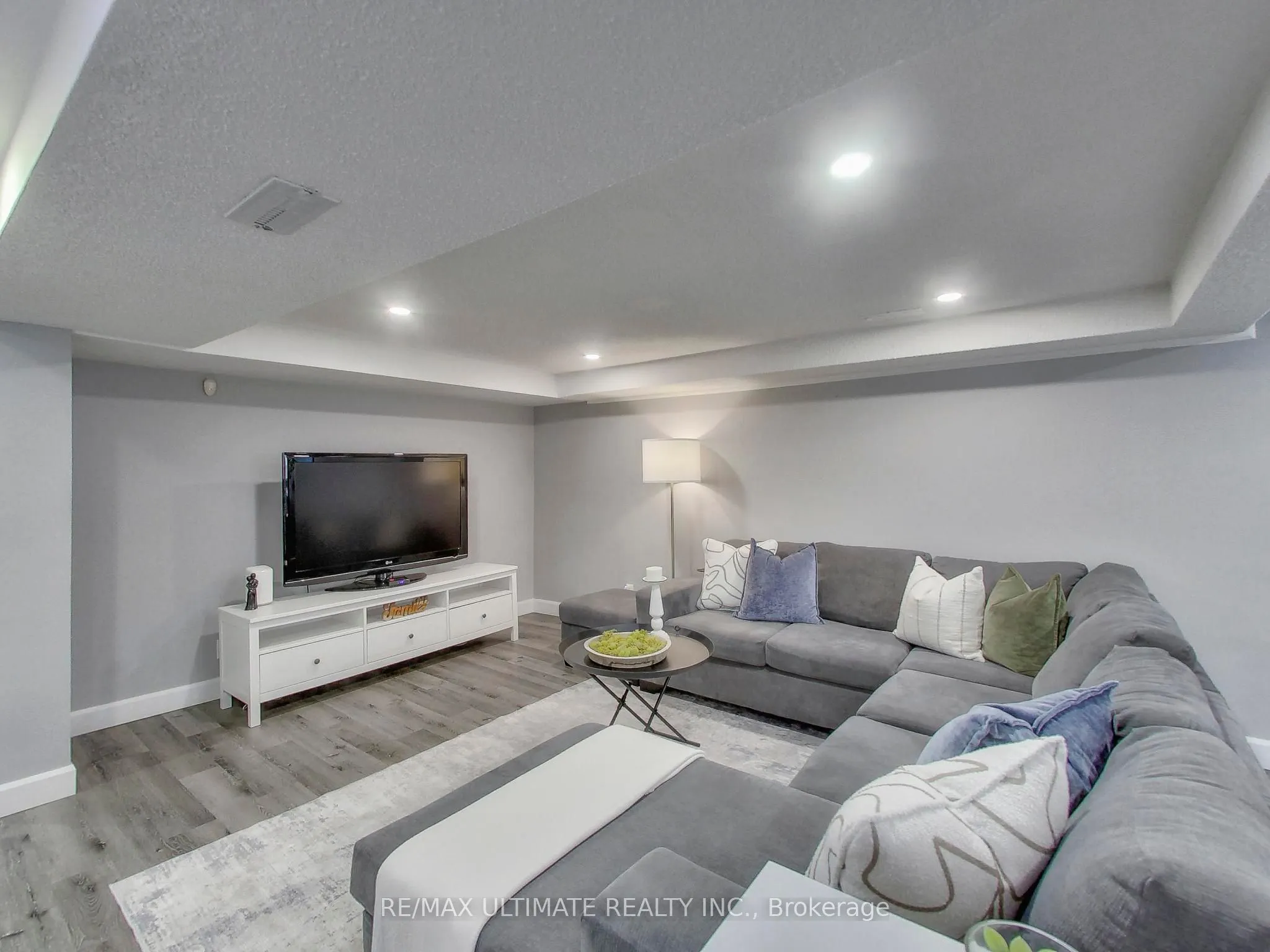 107 Livingstone Avenue