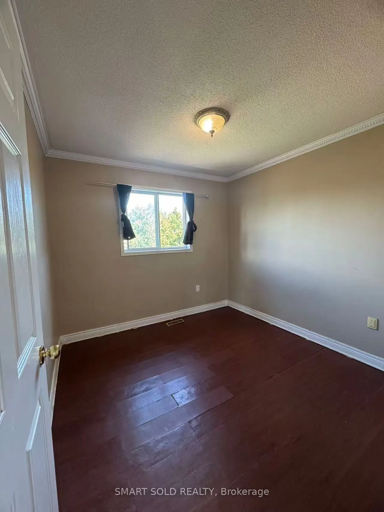 7267 Aldercrest Drive