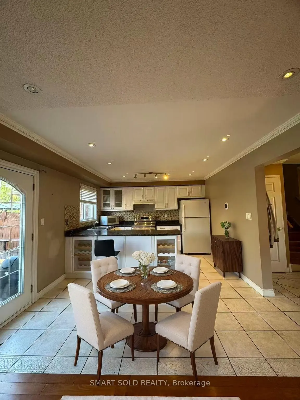 7267 Aldercrest Drive