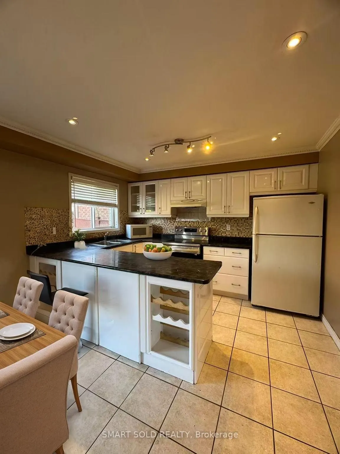 7267 Aldercrest Drive