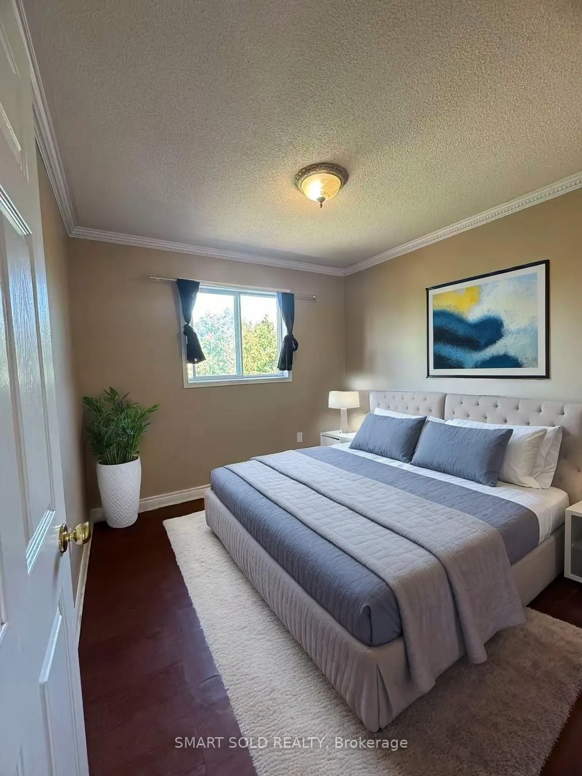 7267 Aldercrest Drive