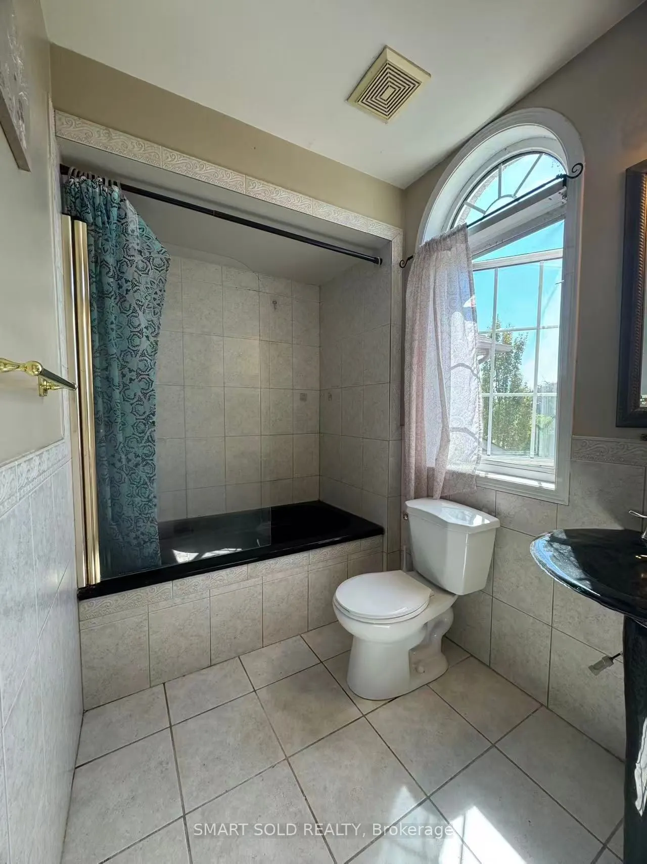 7267 Aldercrest Drive