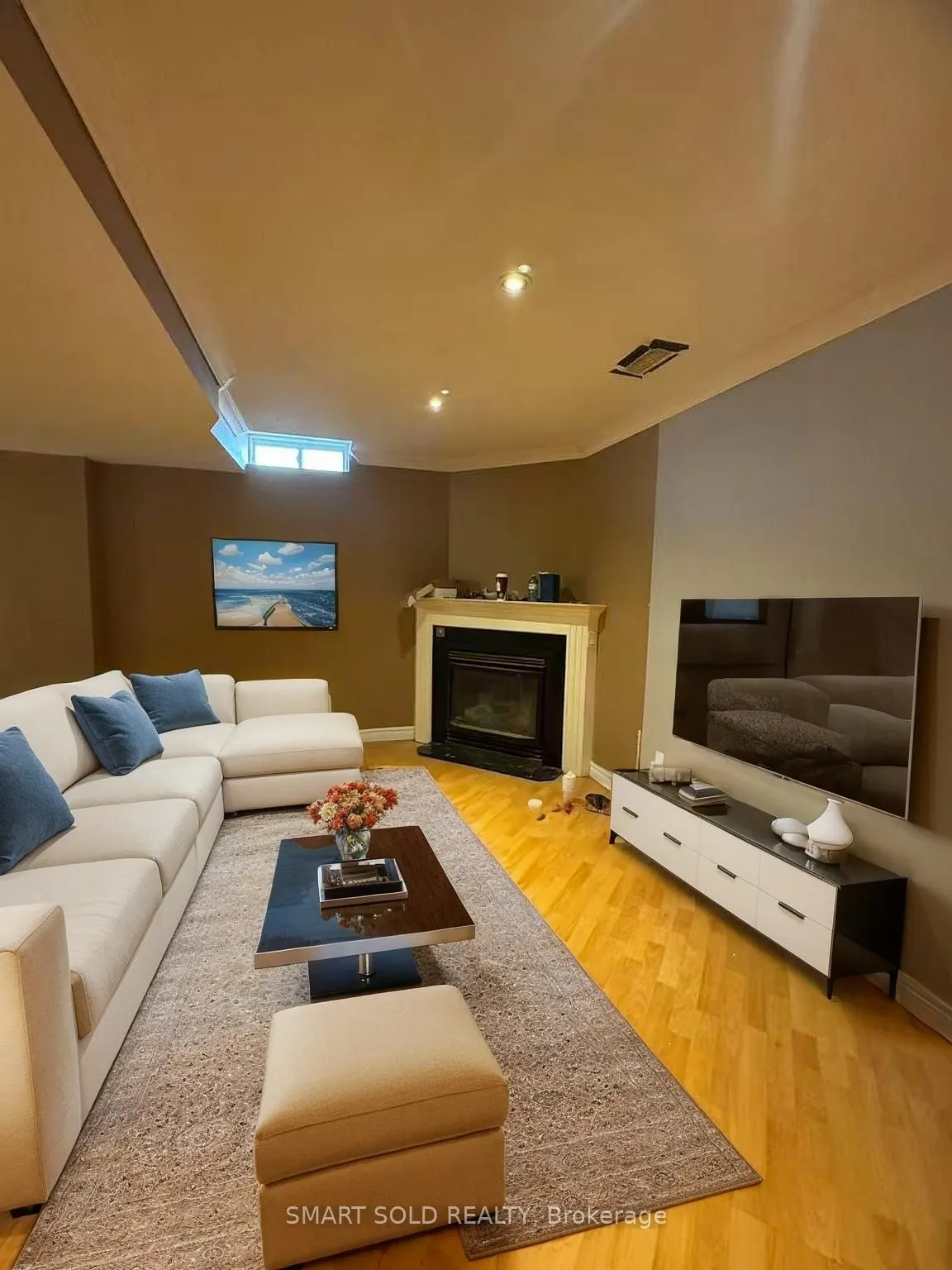 7267 Aldercrest Drive
