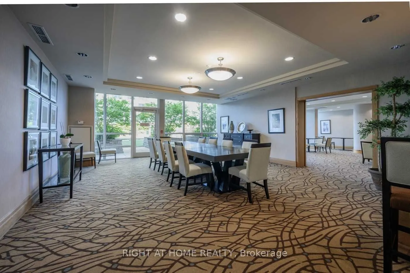 1910 Lake Shore Boulevard W, #505