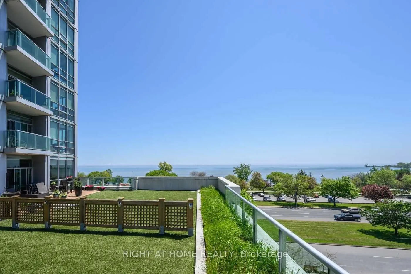 1910 Lake Shore Boulevard W, #505