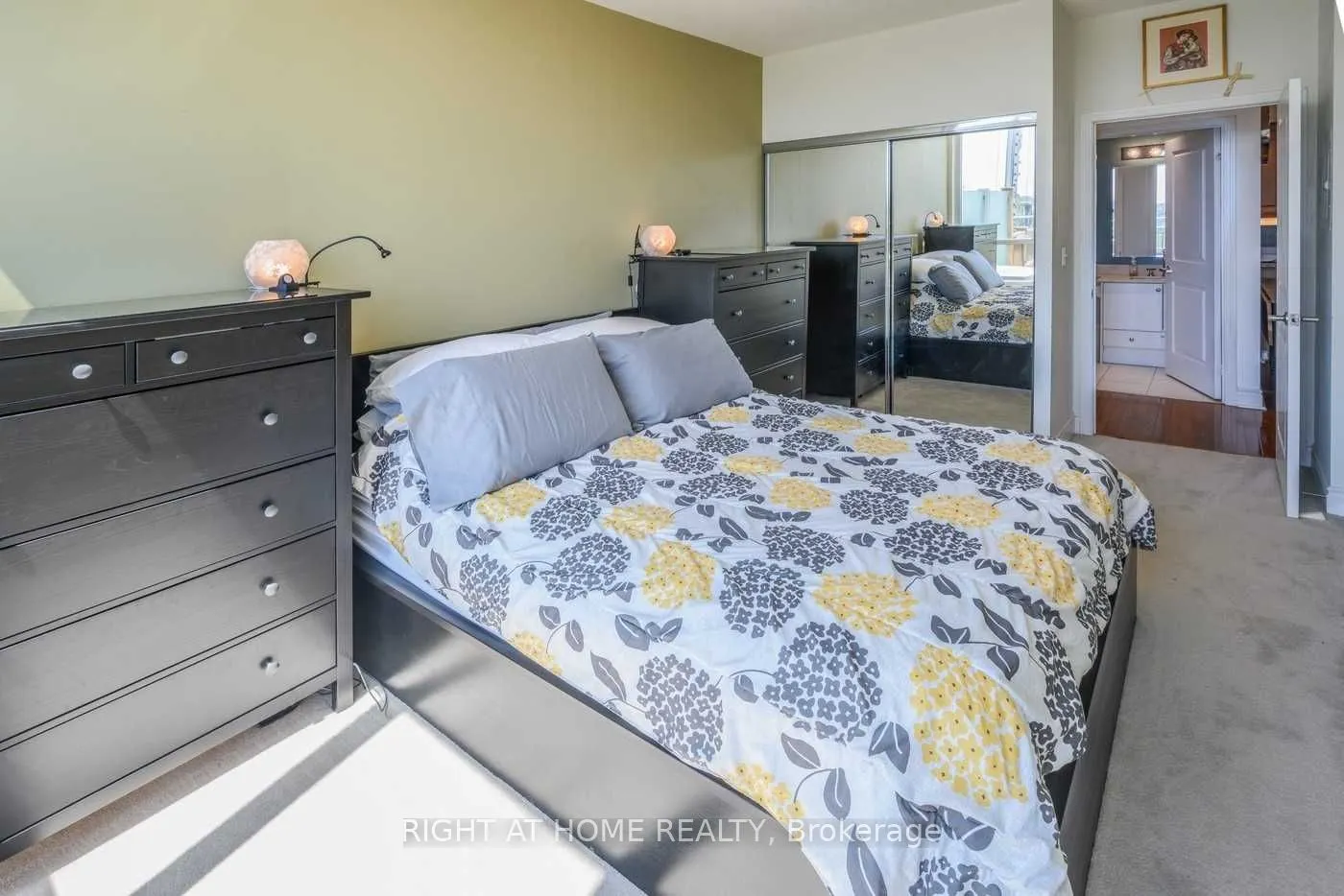1910 Lake Shore Boulevard W, #505