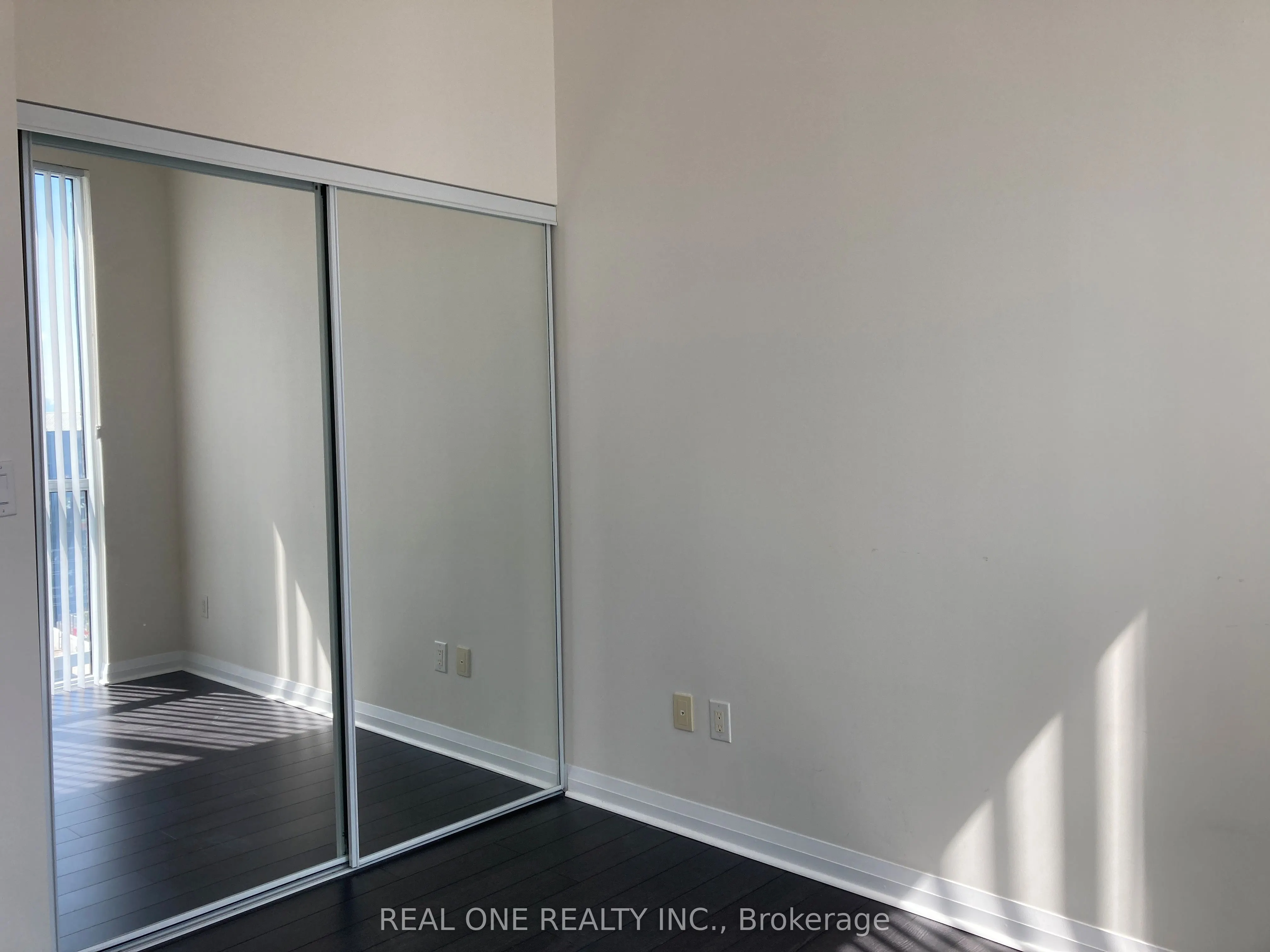 5025 Four Springs Avenue, #1007