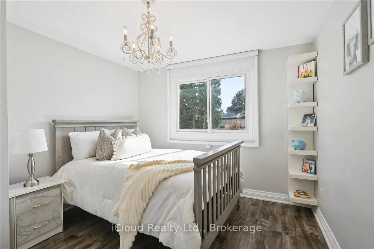 2224 Thorn Lodge Drive