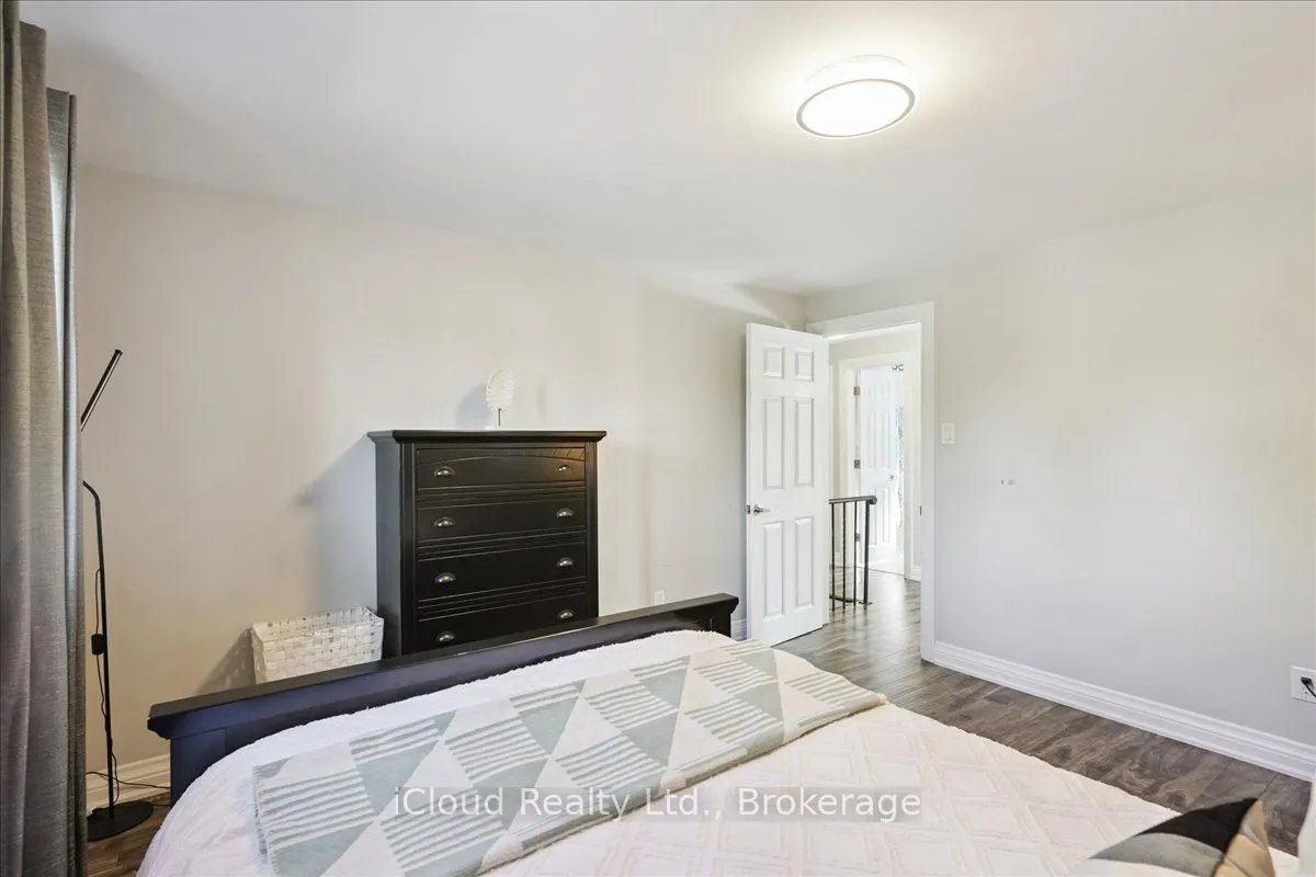 2224 Thorn Lodge Drive