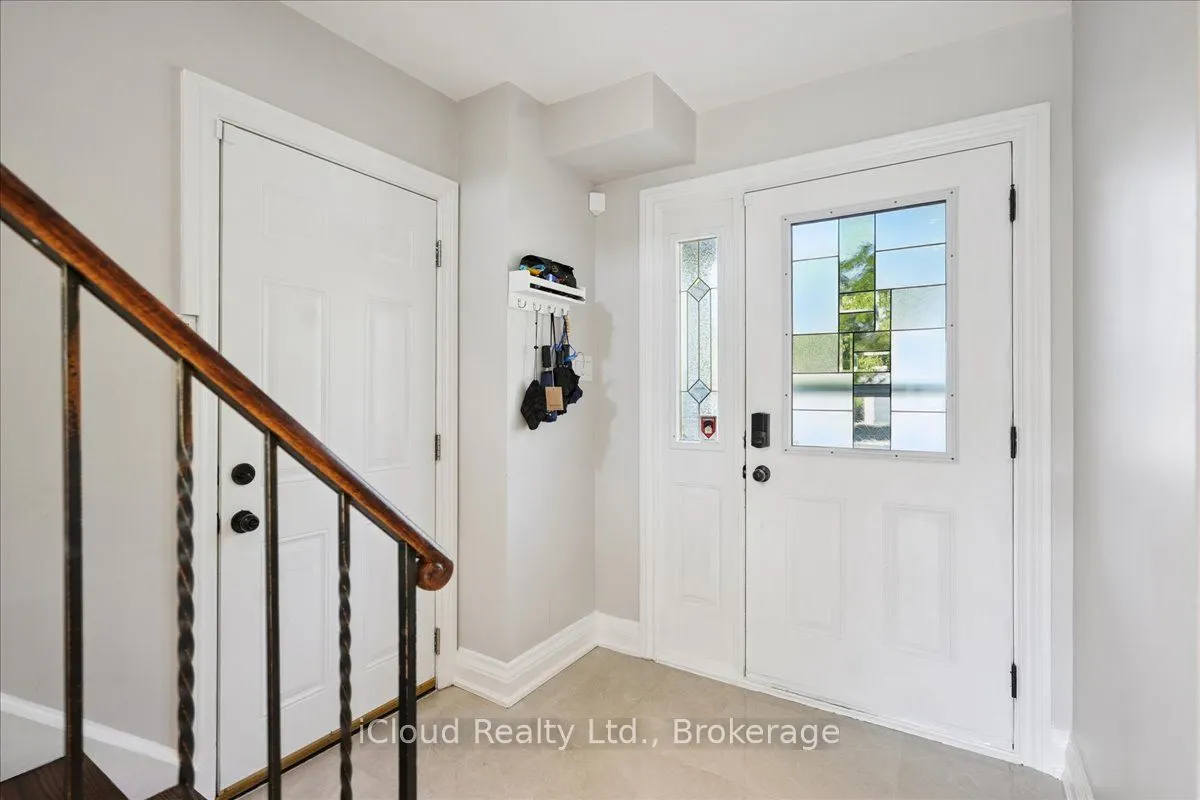 2224 Thorn Lodge Drive
