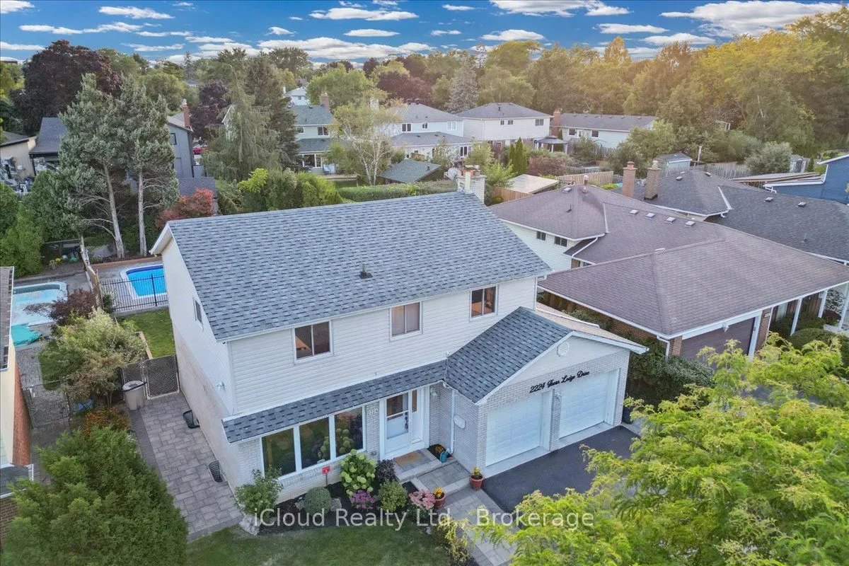 2224 Thorn Lodge Drive