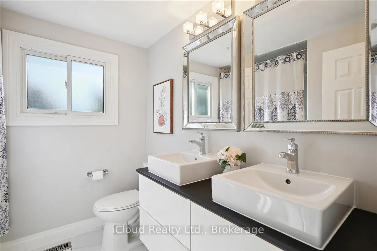 2224 Thorn Lodge Drive