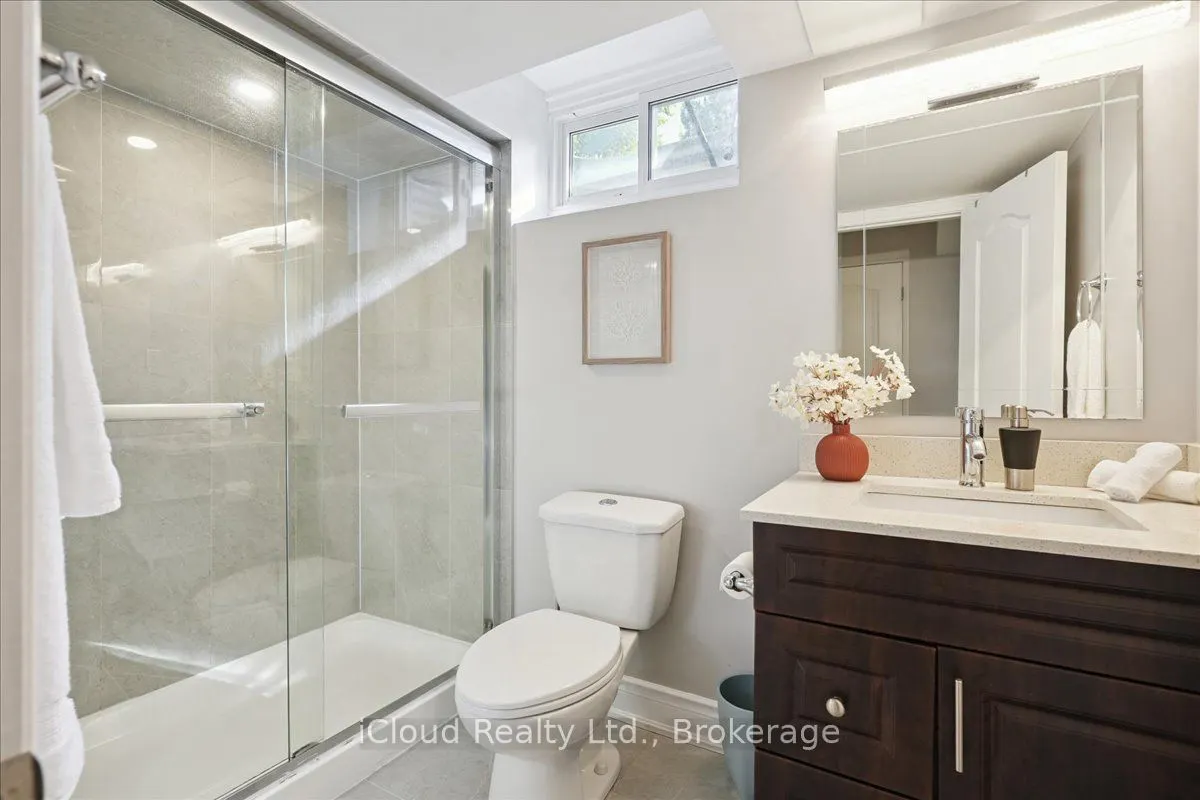 2224 Thorn Lodge Drive