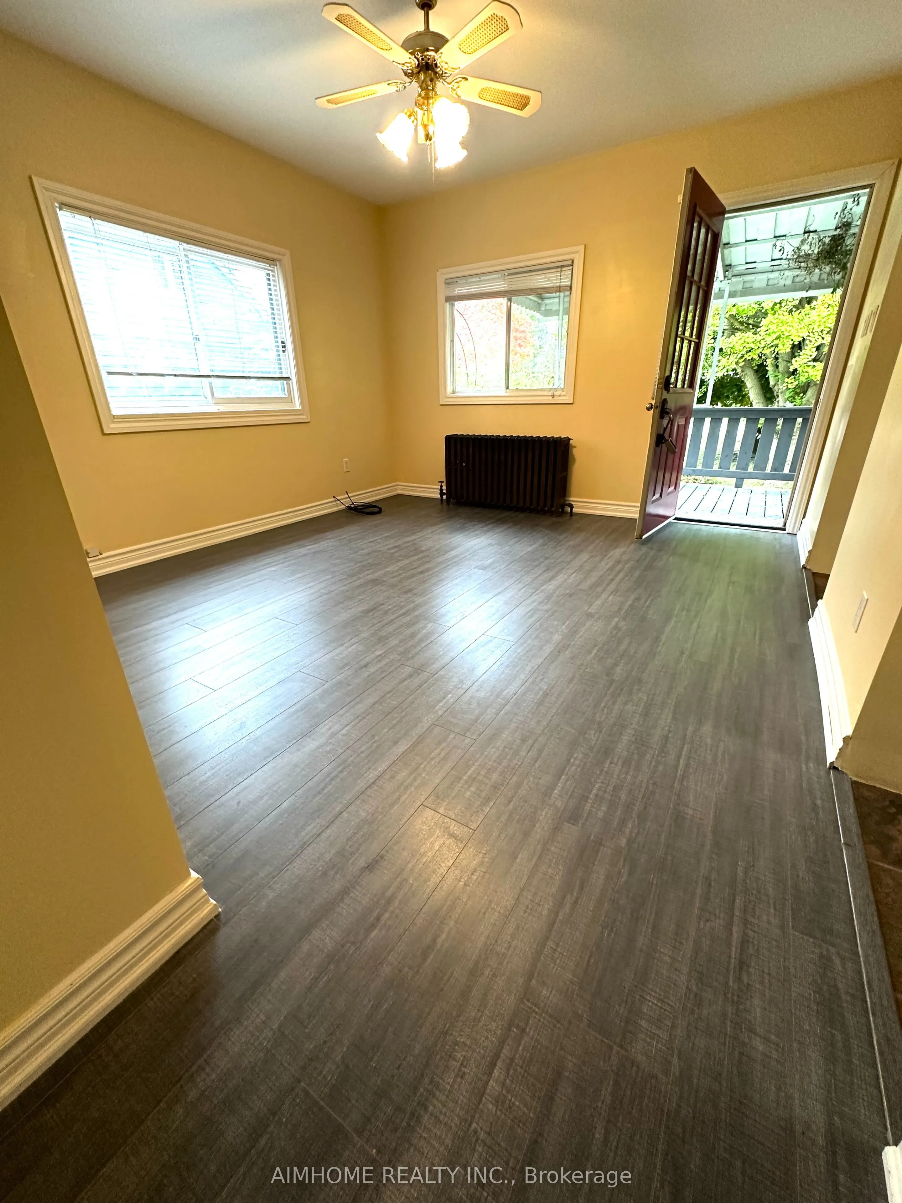 883 Beechwood Avenue, #MainLower