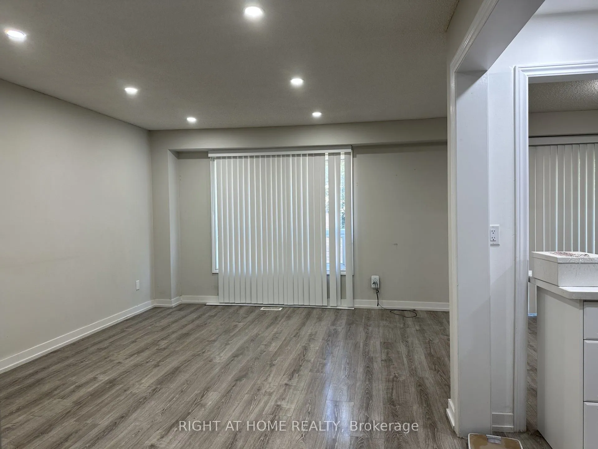 3125 Fifth Line, ##53