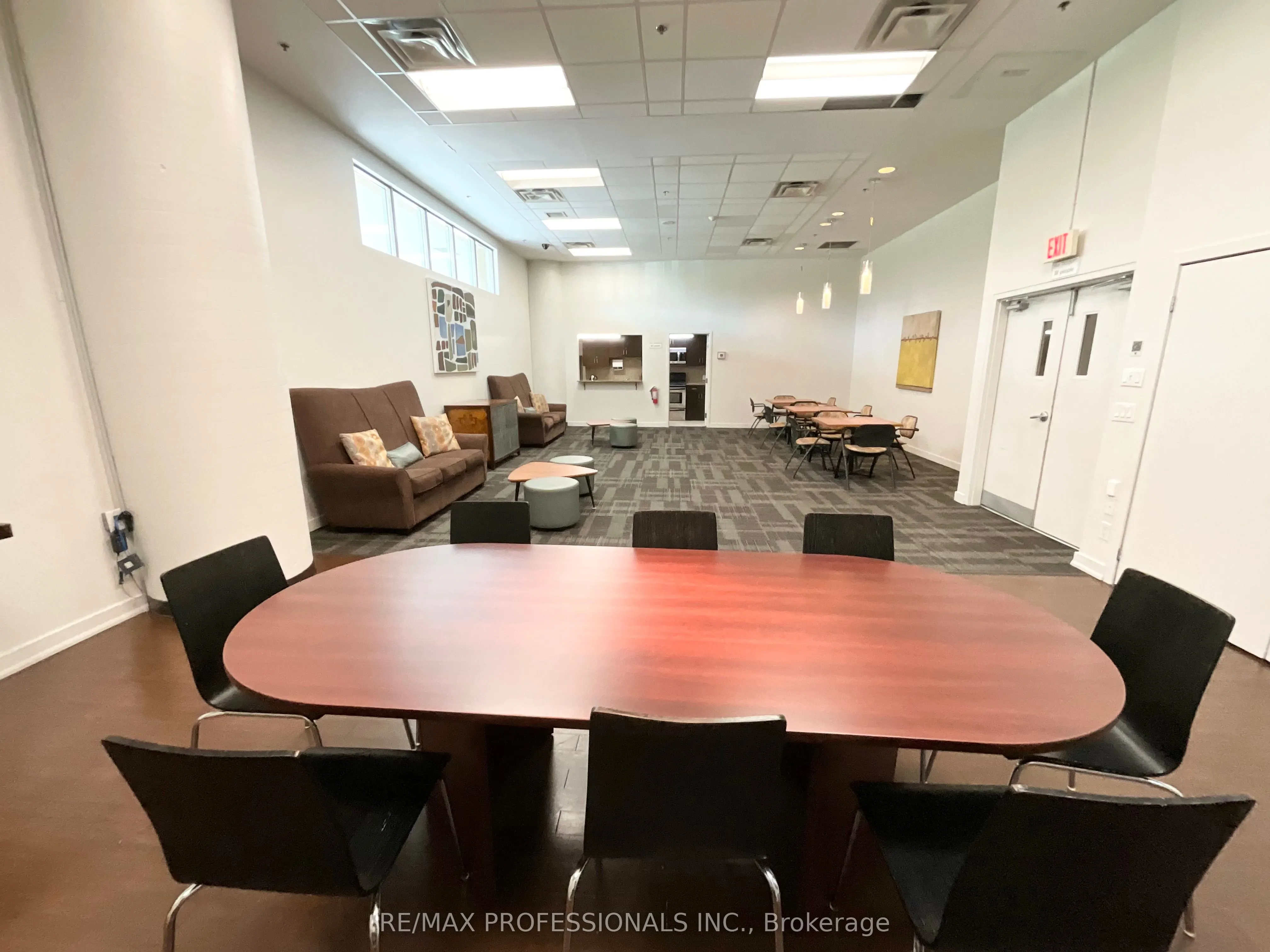 2 Fieldway Road, #1208