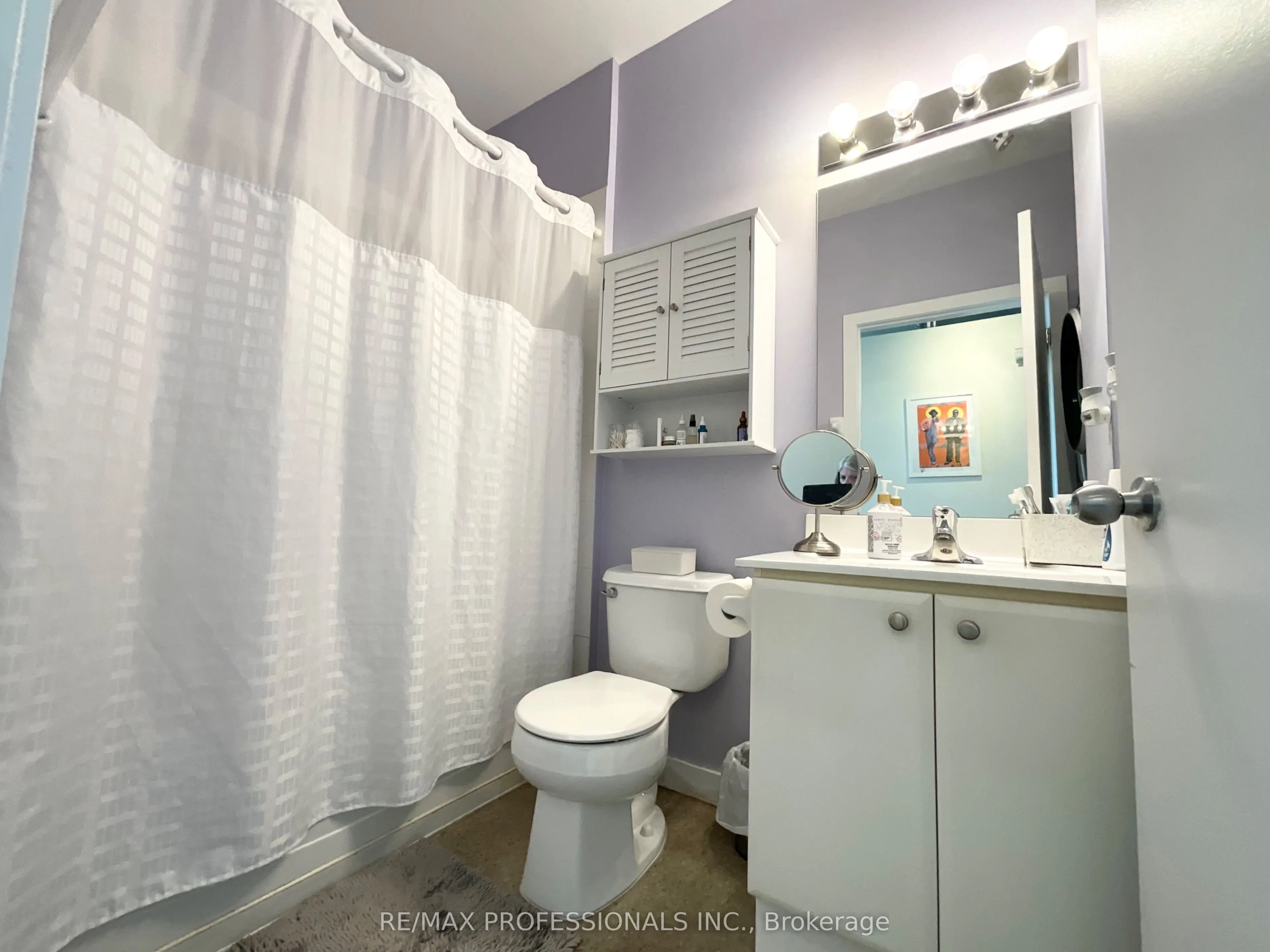 2 Fieldway Road, #1208