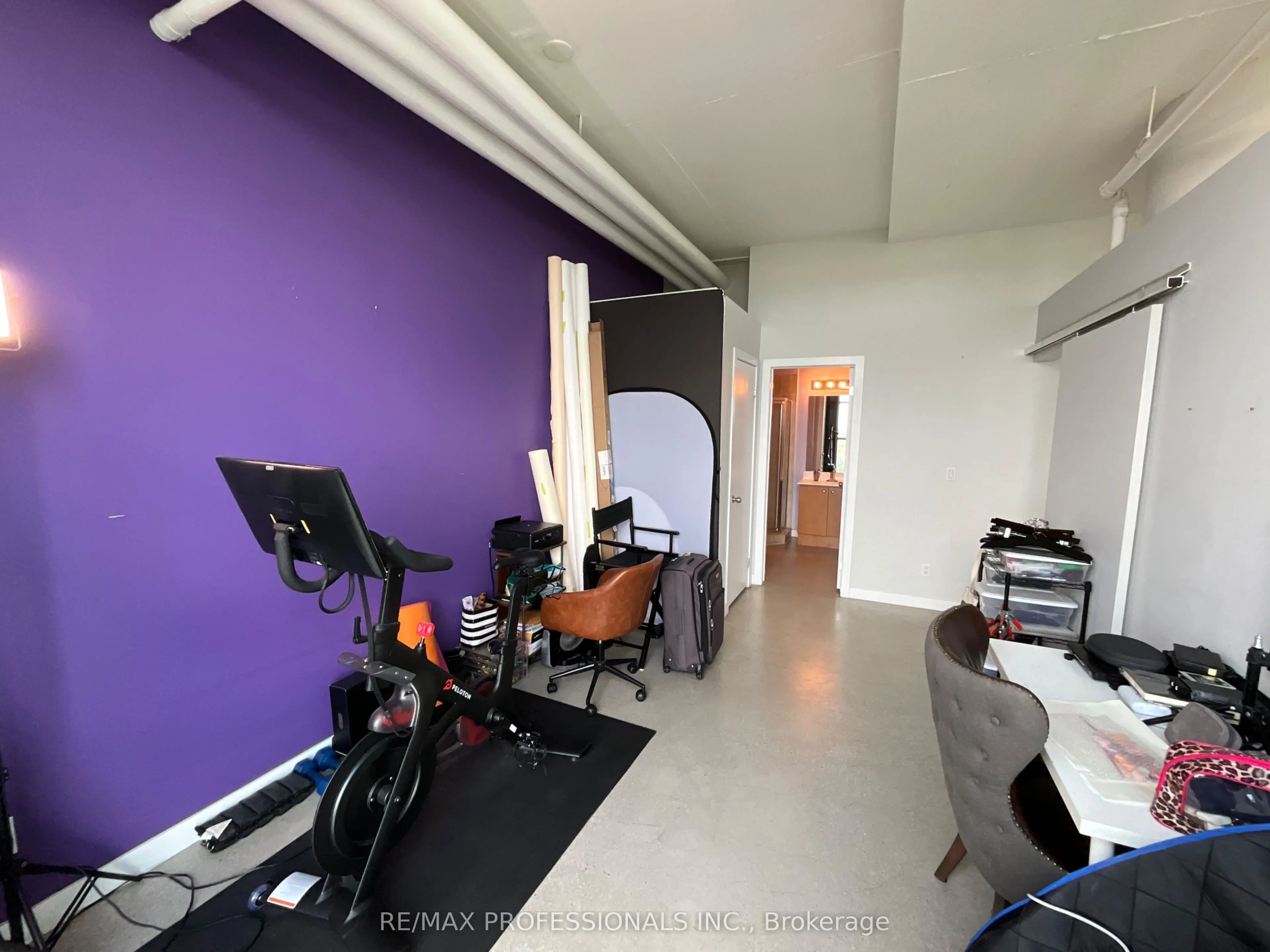 2 Fieldway Road, #1208