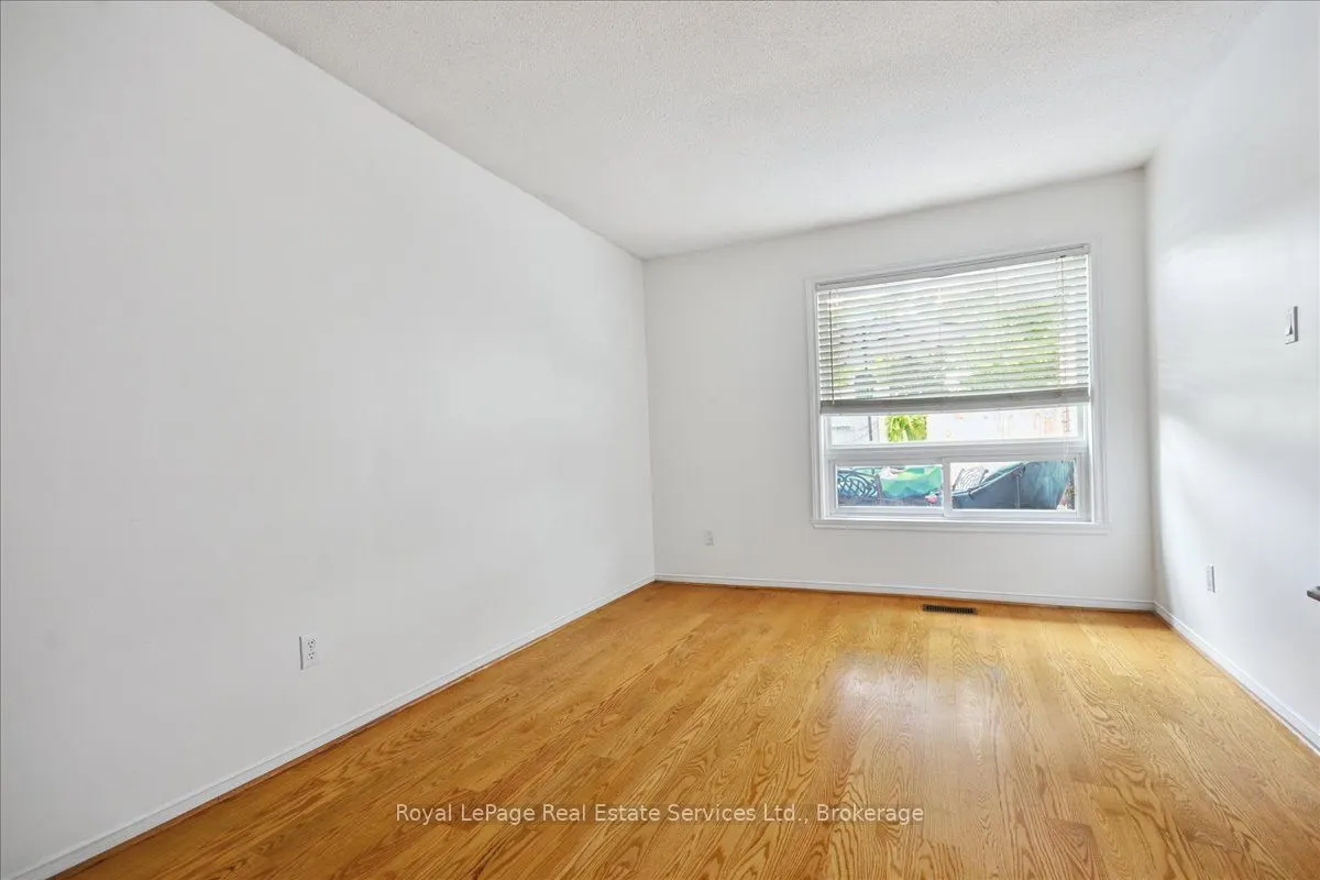 2248 MacLennan Drive