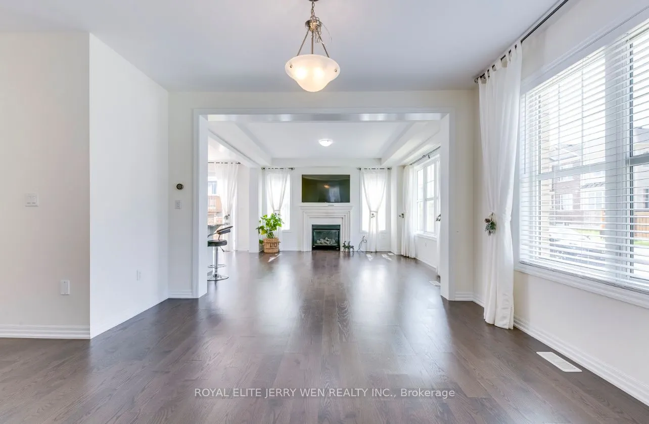 386 Dahlia Trail